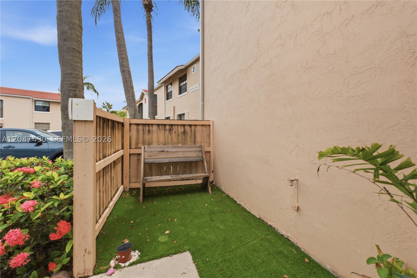 11862 NW 11th St #11862, Pembroke Pines FL 33026