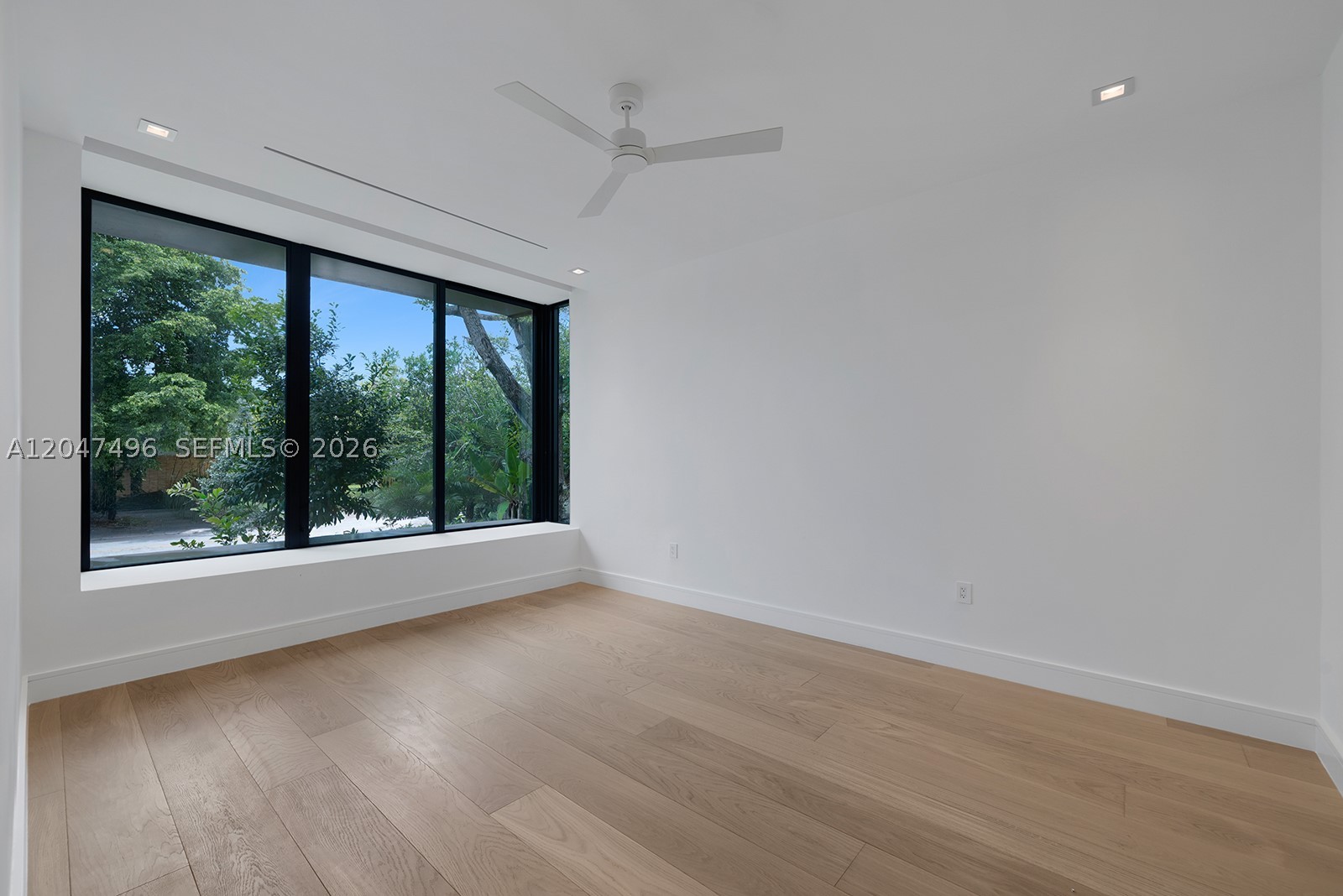 9720 W Broadview Dr, Bay Harbor Islands FL 33154