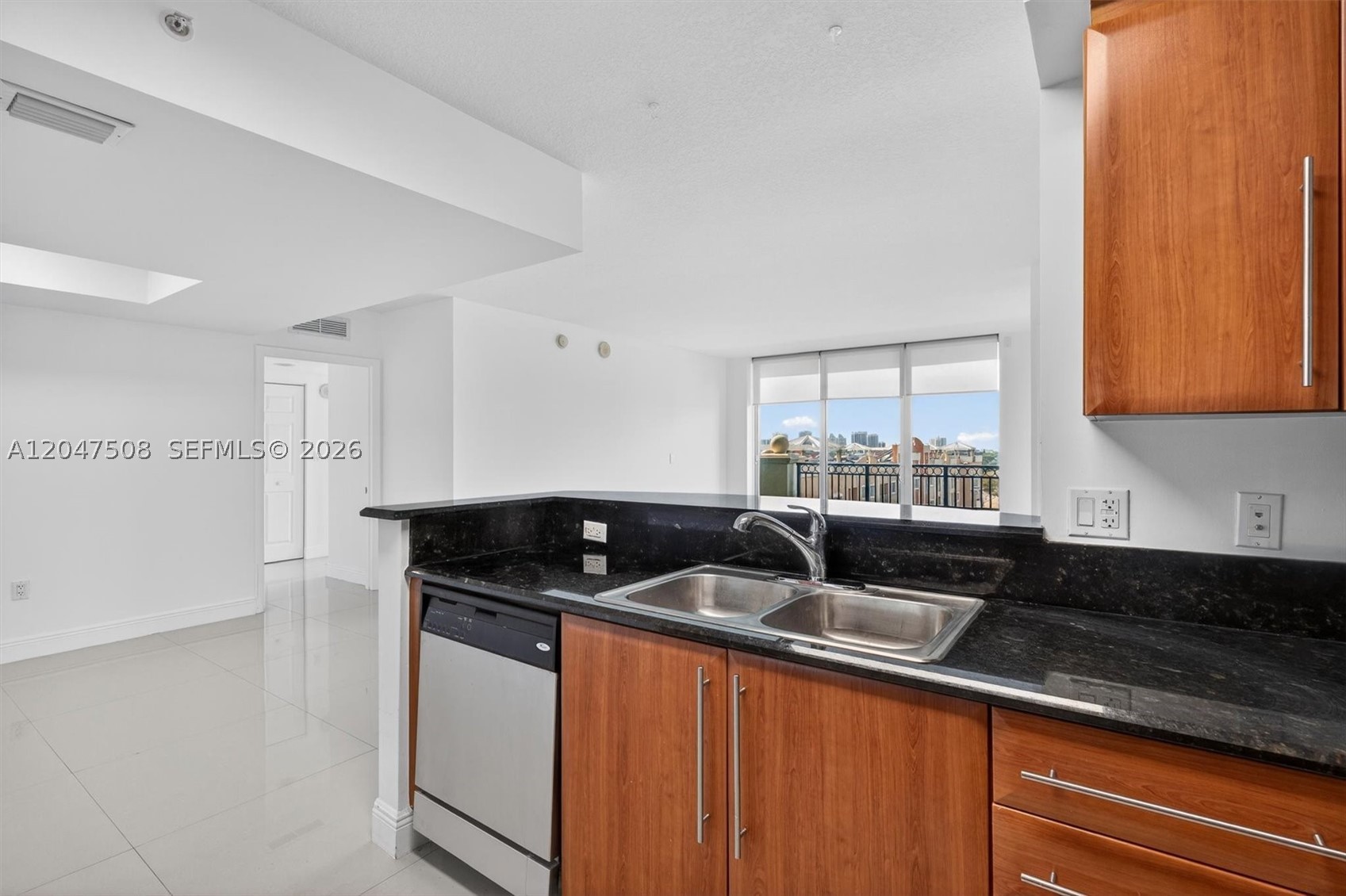 3232 SW Coral Way #903, Miami FL 33145