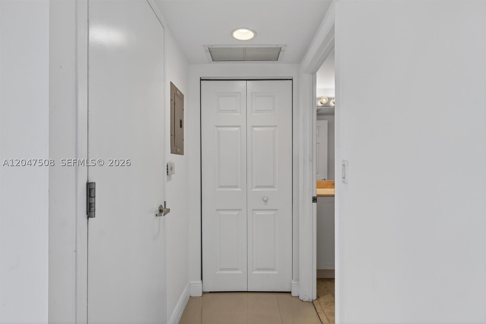 3232 SW Coral Way #903, Miami FL 33145