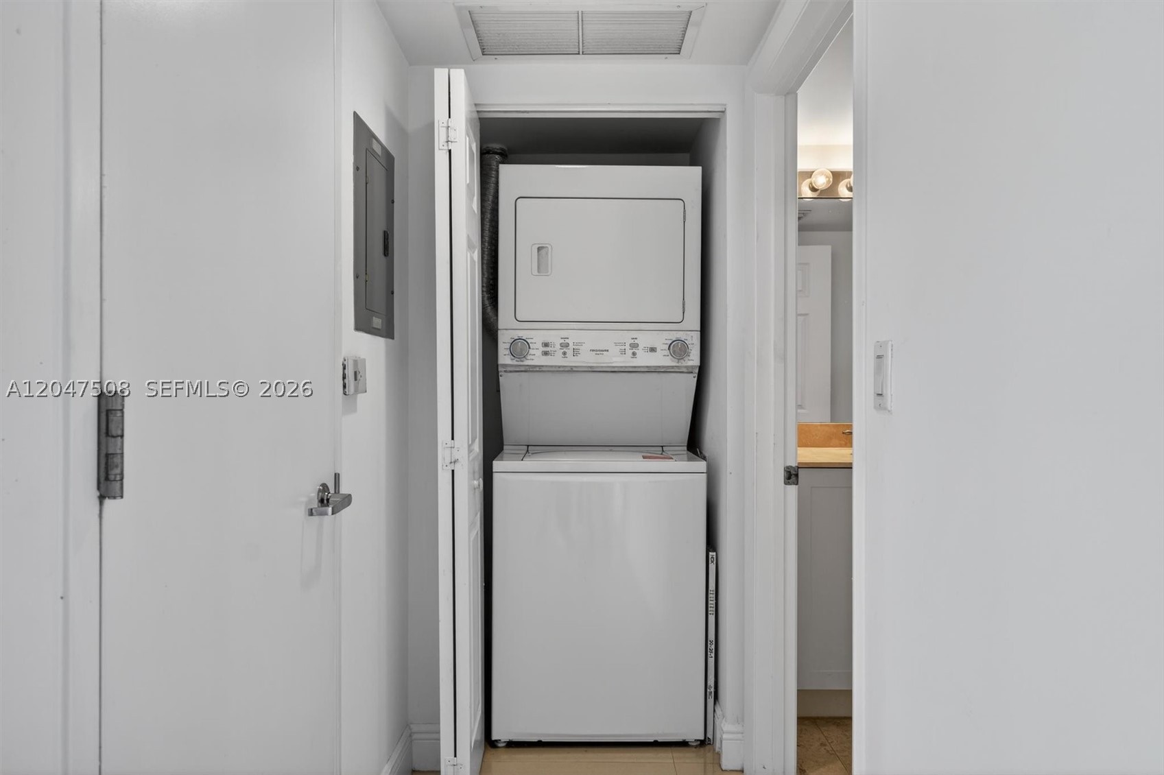 3232 SW Coral Way #903, Miami FL 33145
