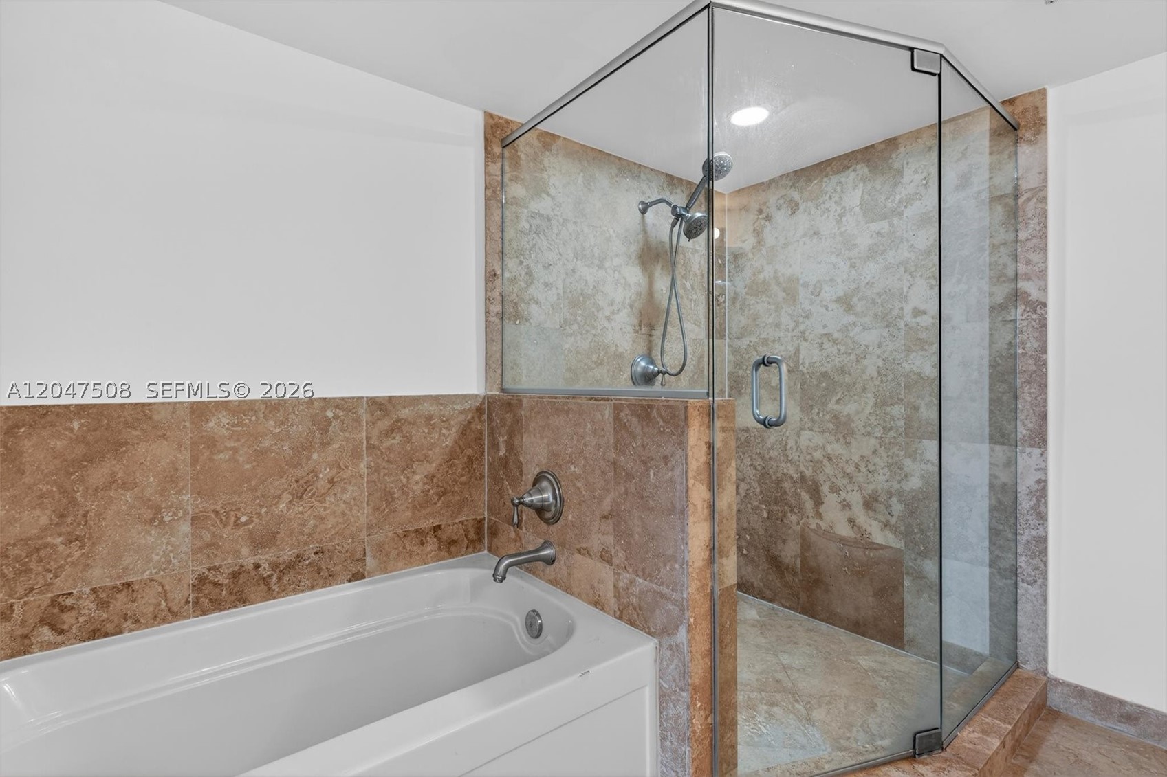 3232 SW Coral Way #903, Miami FL 33145
