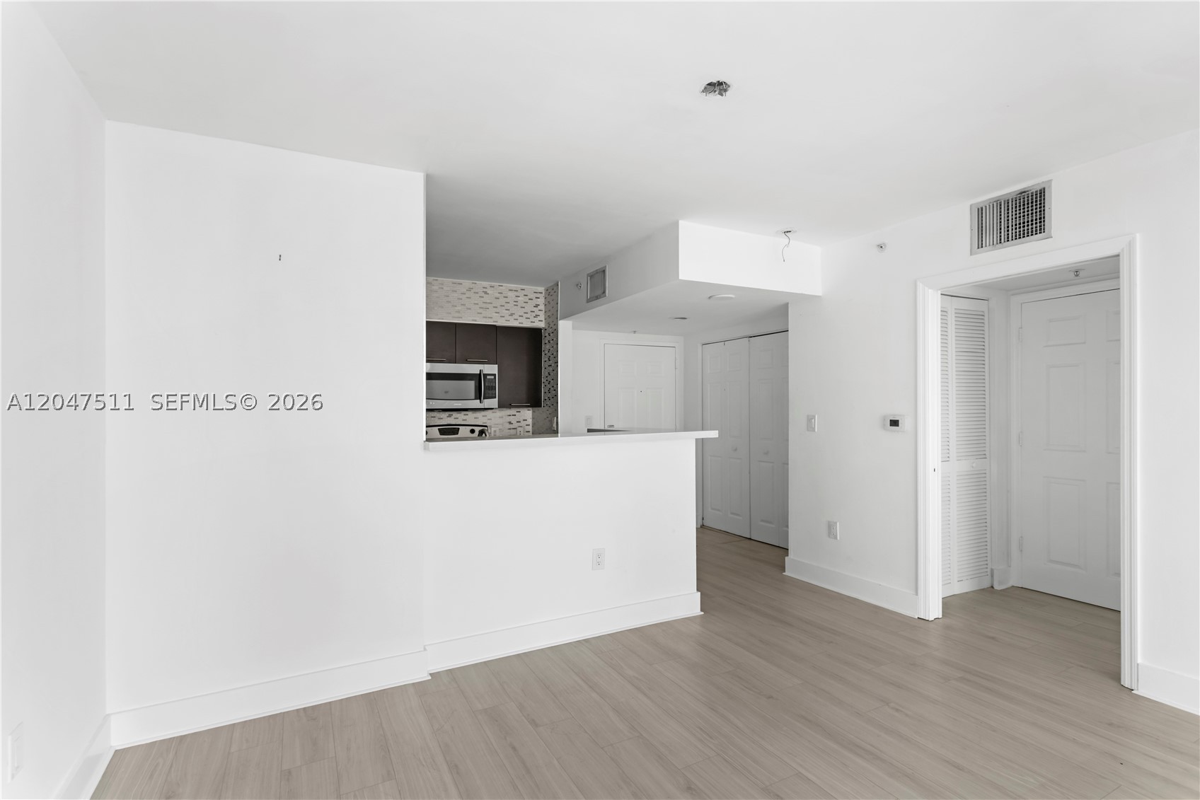 1155 Brickell Bay Dr #3105, Miami FL 33131