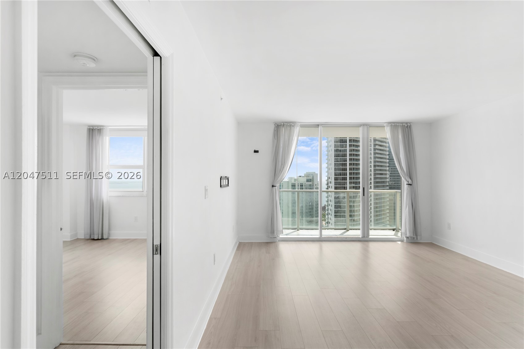 1155 Brickell Bay Dr #3105, Miami FL 33131