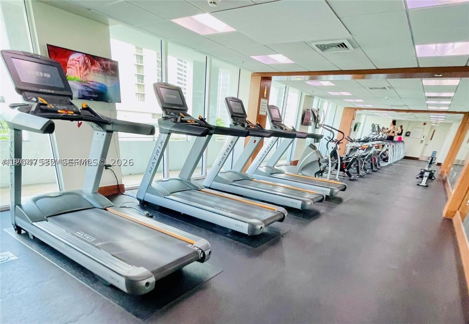 41 SE 5th St #1709, Miami FL 33131
