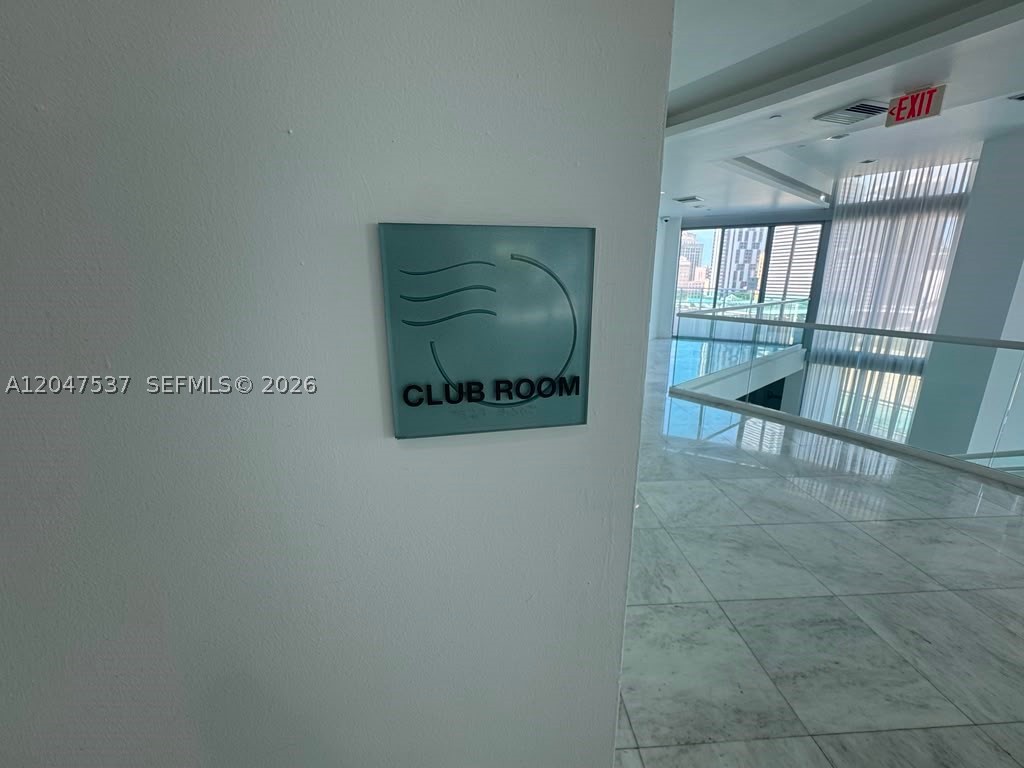 350 S Miami Ave #3304, Miami FL 33130