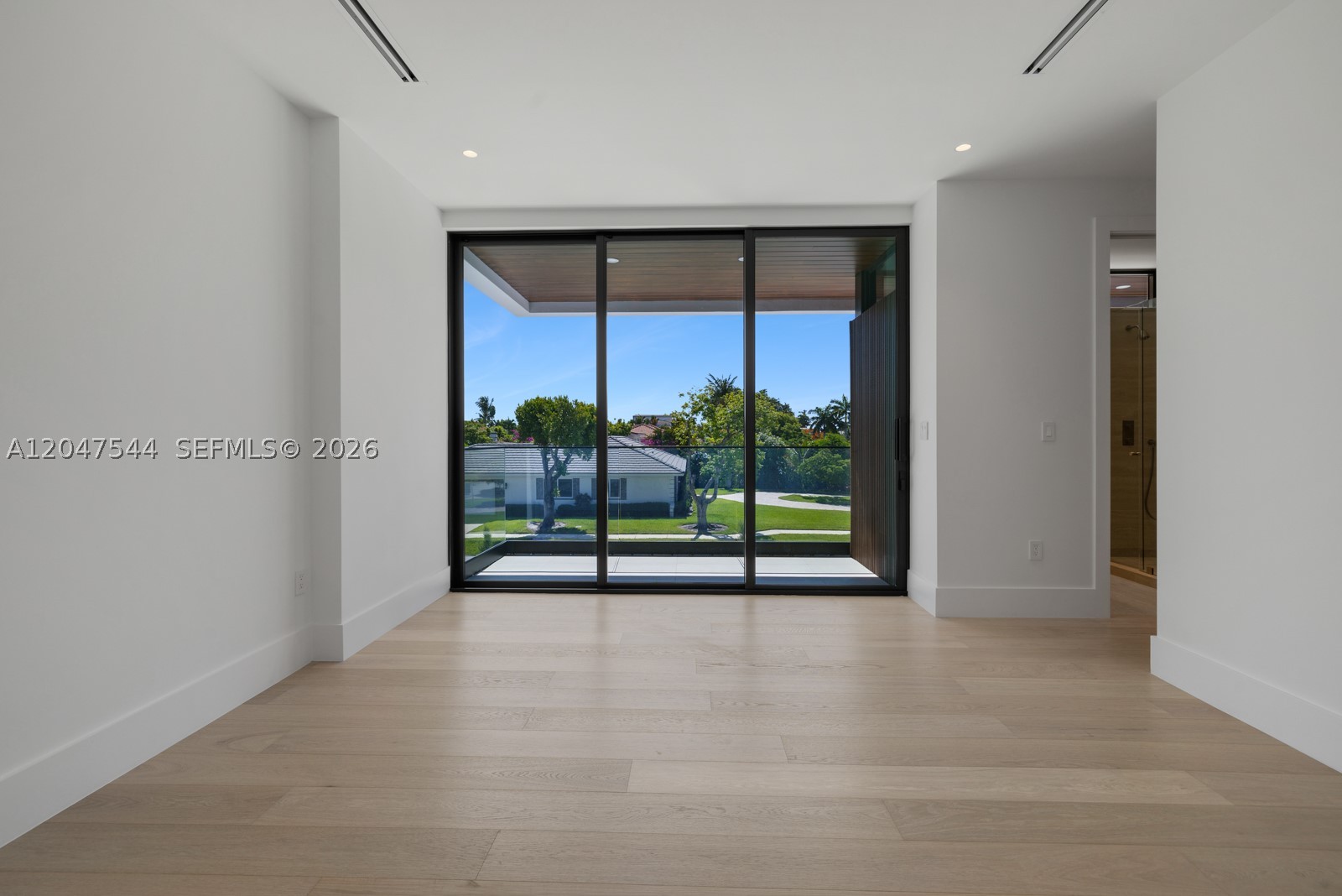 1099 NE 4th Ave, Boca Raton FL 33432