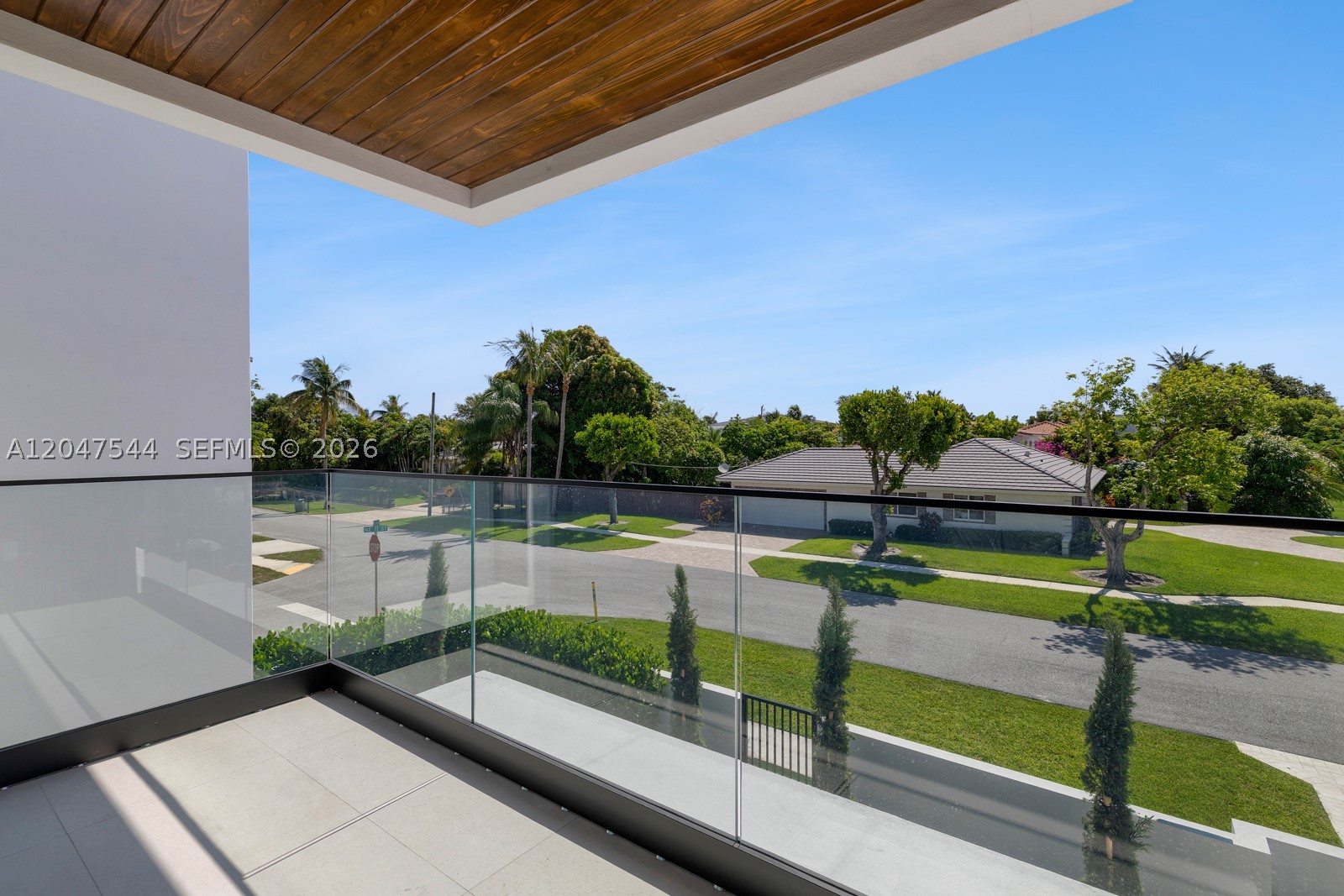 1099 NE 4th Ave, Boca Raton FL 33432