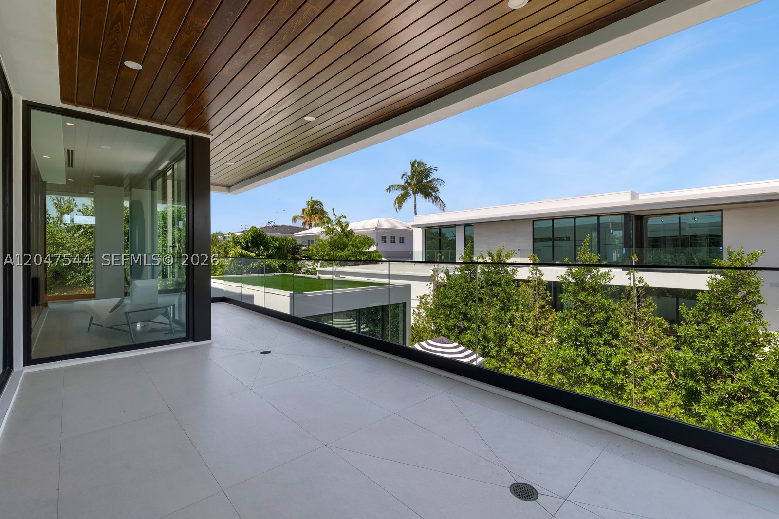 1099 NE 4th Ave, Boca Raton FL 33432