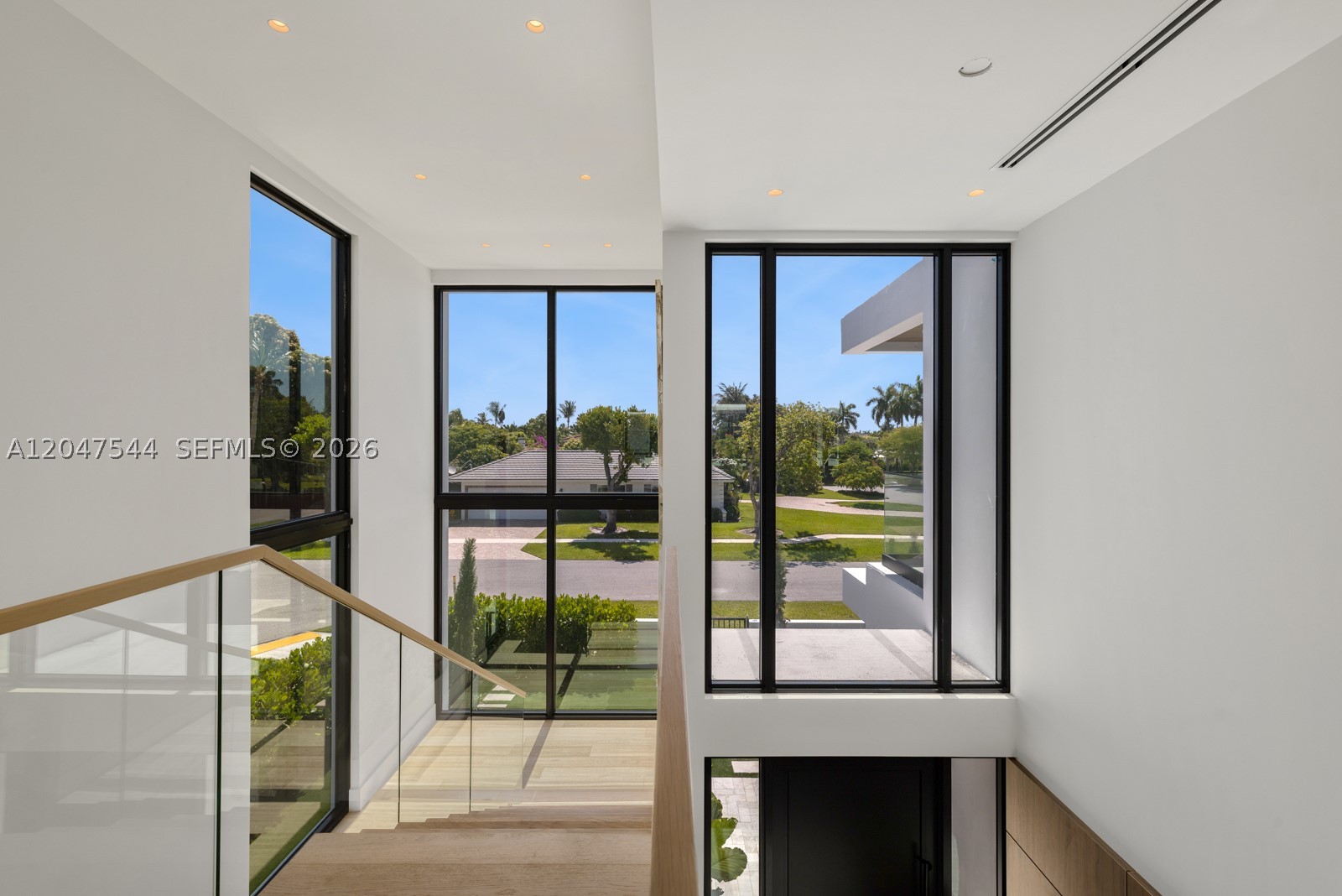 1099 NE 4th Ave, Boca Raton FL 33432