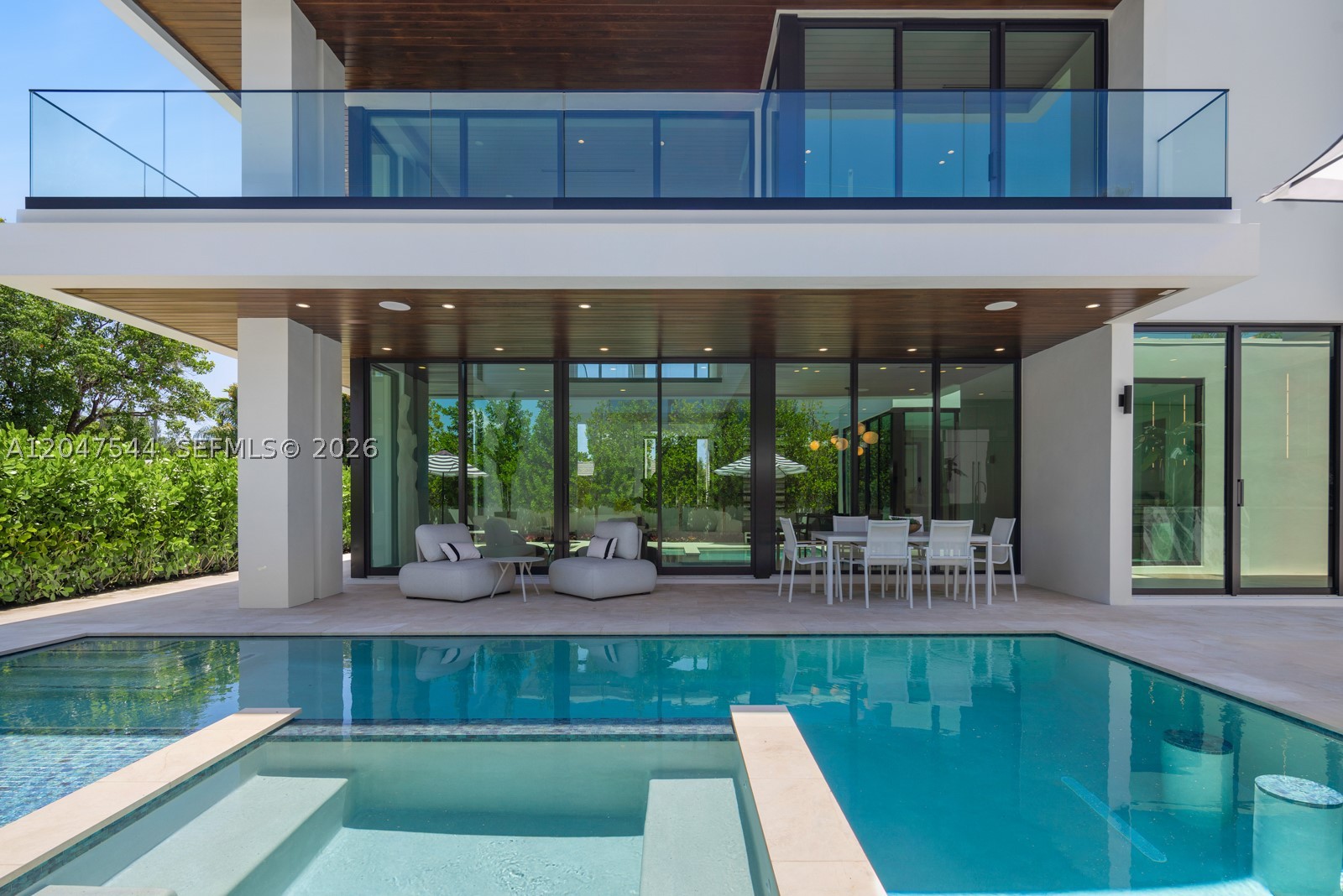 1099 NE 4th Ave, Boca Raton FL 33432