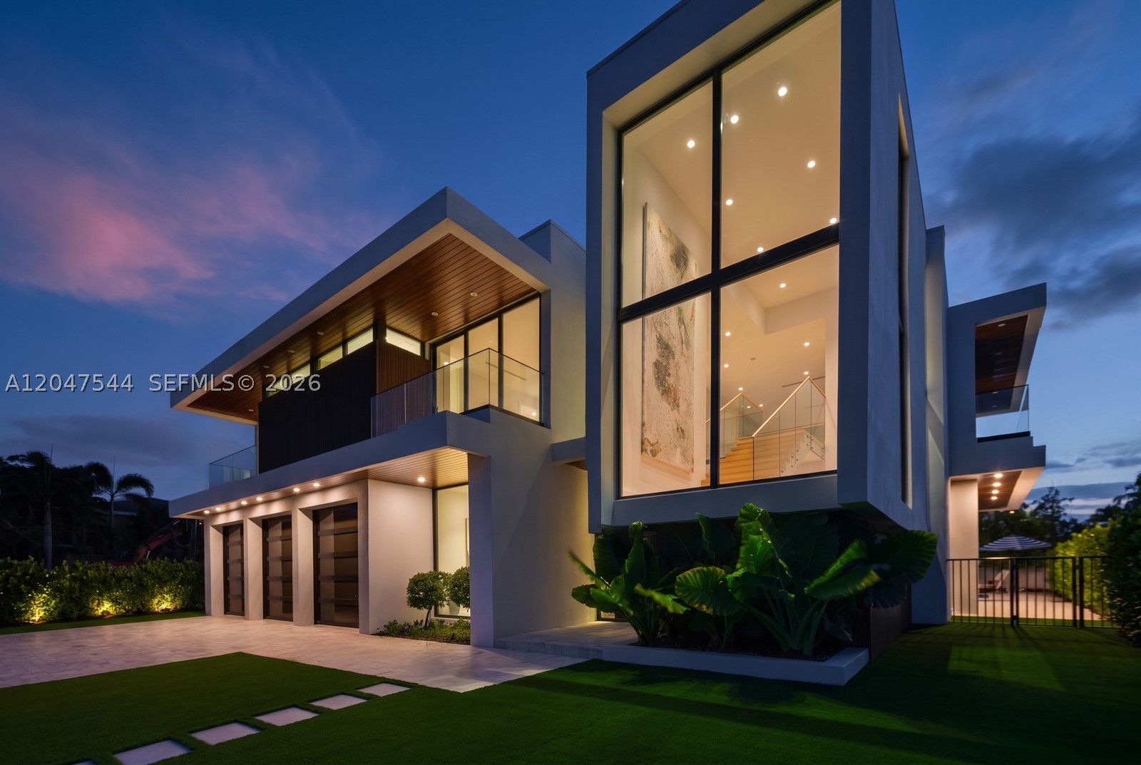 1099 NE 4th Ave, Boca Raton FL 33432