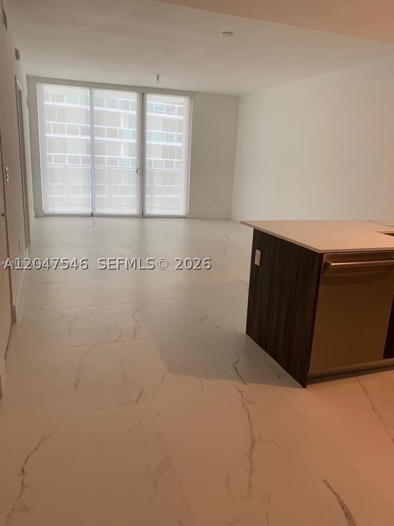488 NE 18th St #2307, Miami FL 33132