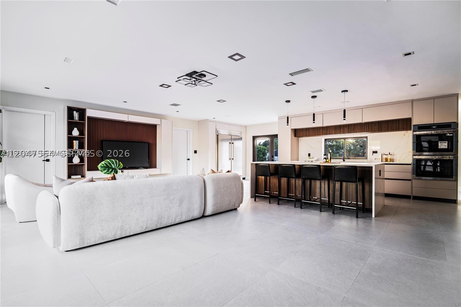 5561 NE 28th Ave, Fort Lauderdale FL 33308