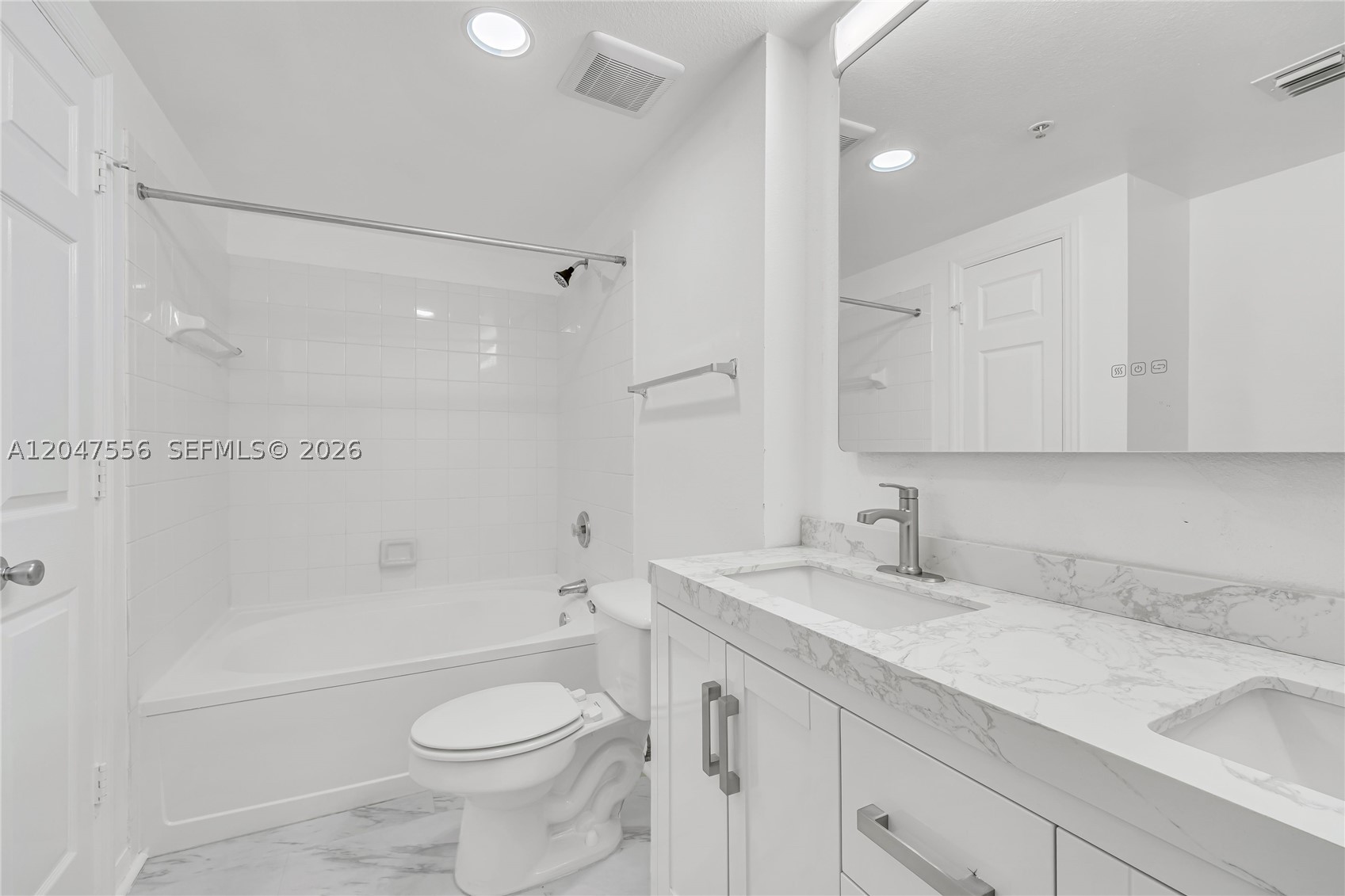215 SW 117th Ter #14306, Pembroke Pines FL 33025
