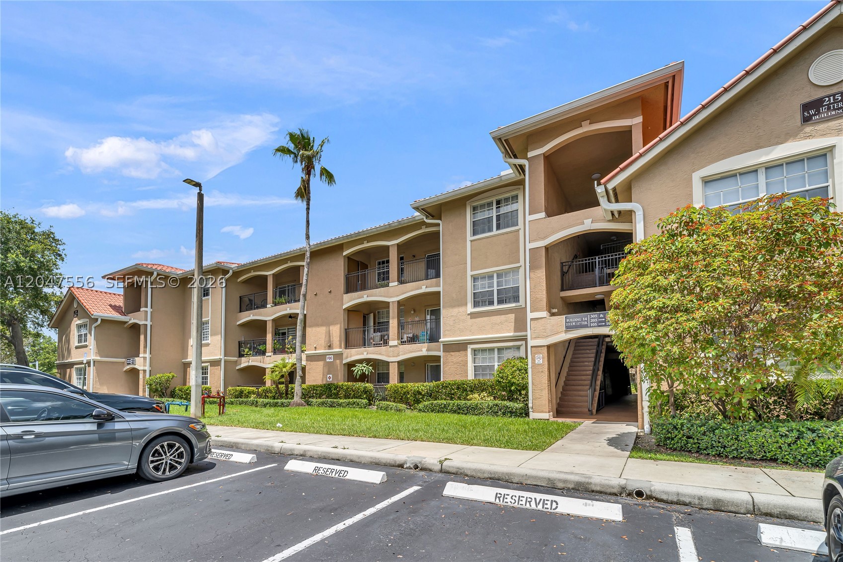 215 SW 117th Ter #14306, Pembroke Pines FL 33025