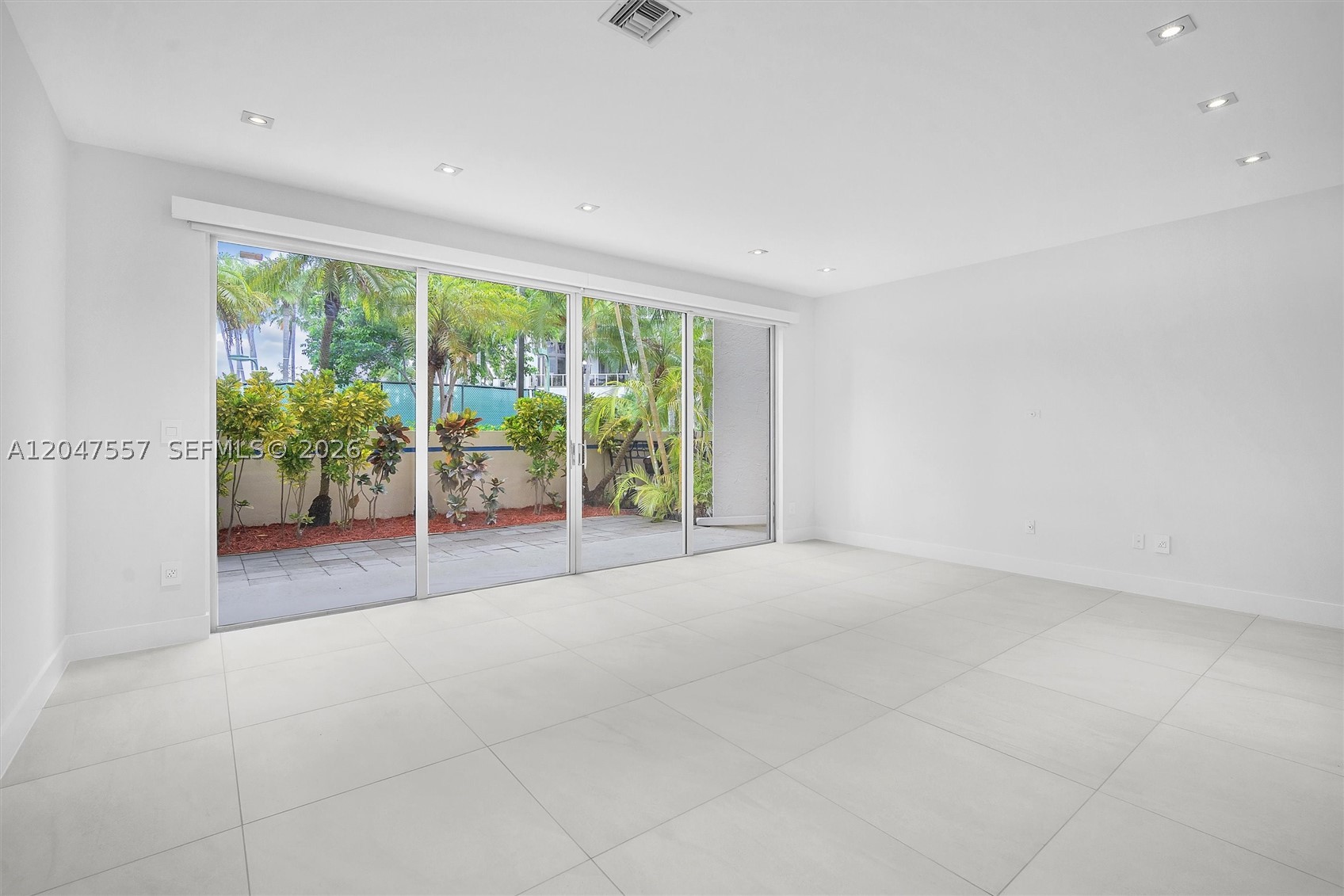 21391 Marina Cove Cir #14-K, Aventura FL 33180