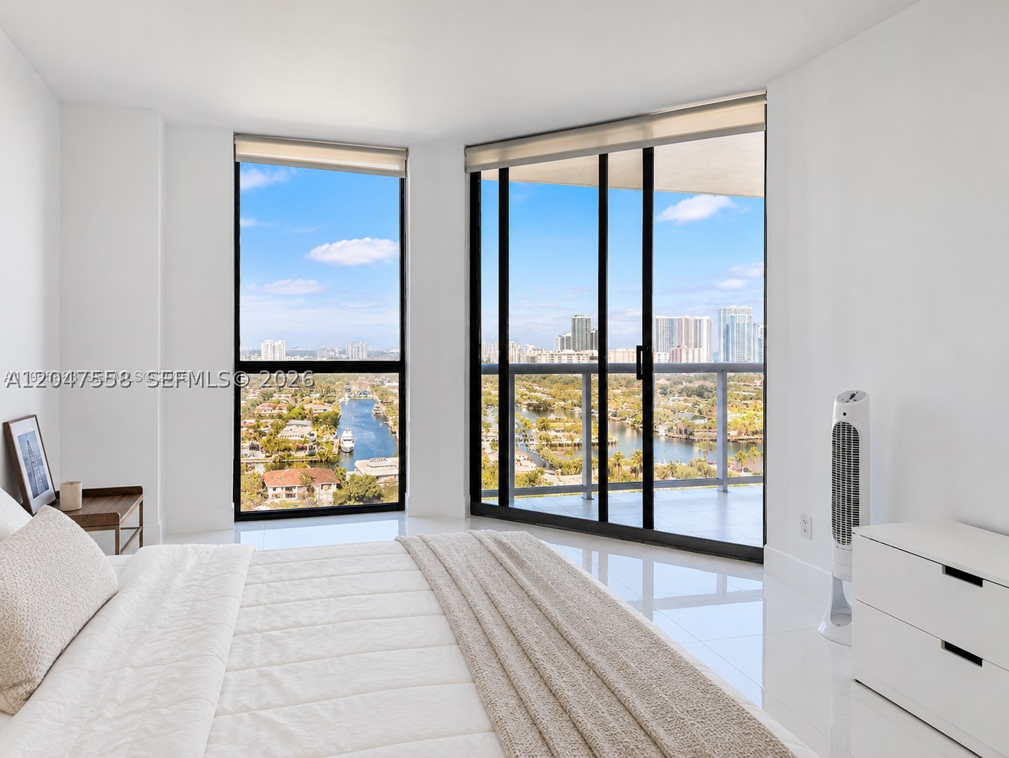 3640 Yacht Club Dr #1903, Aventura FL 33180