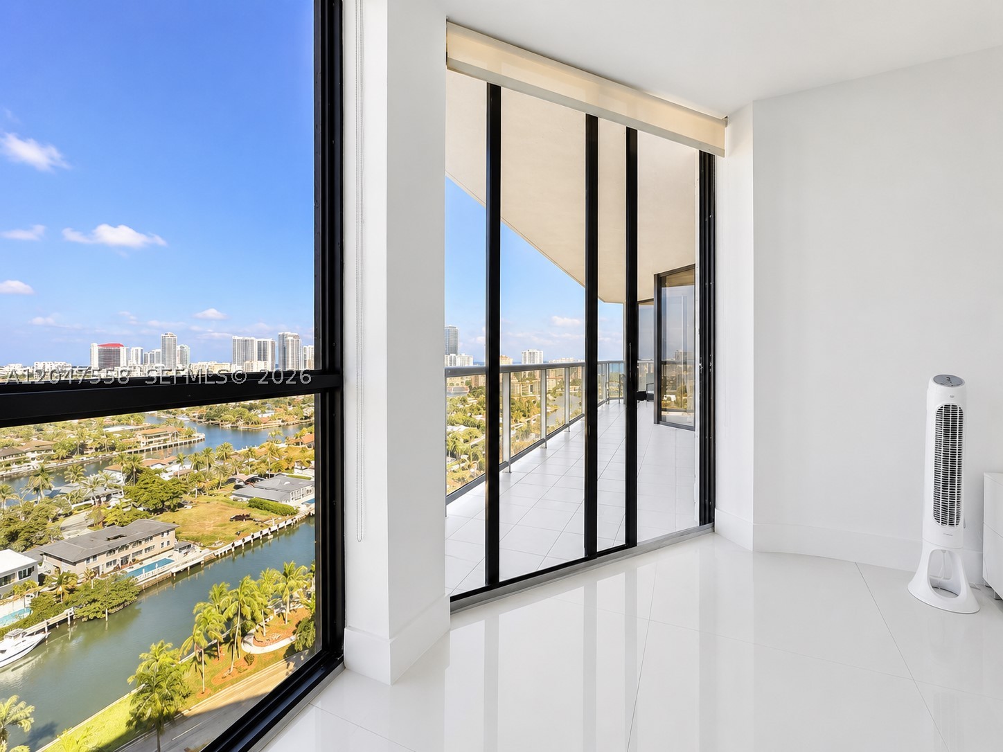 3640 Yacht Club Dr #1903, Aventura FL 33180