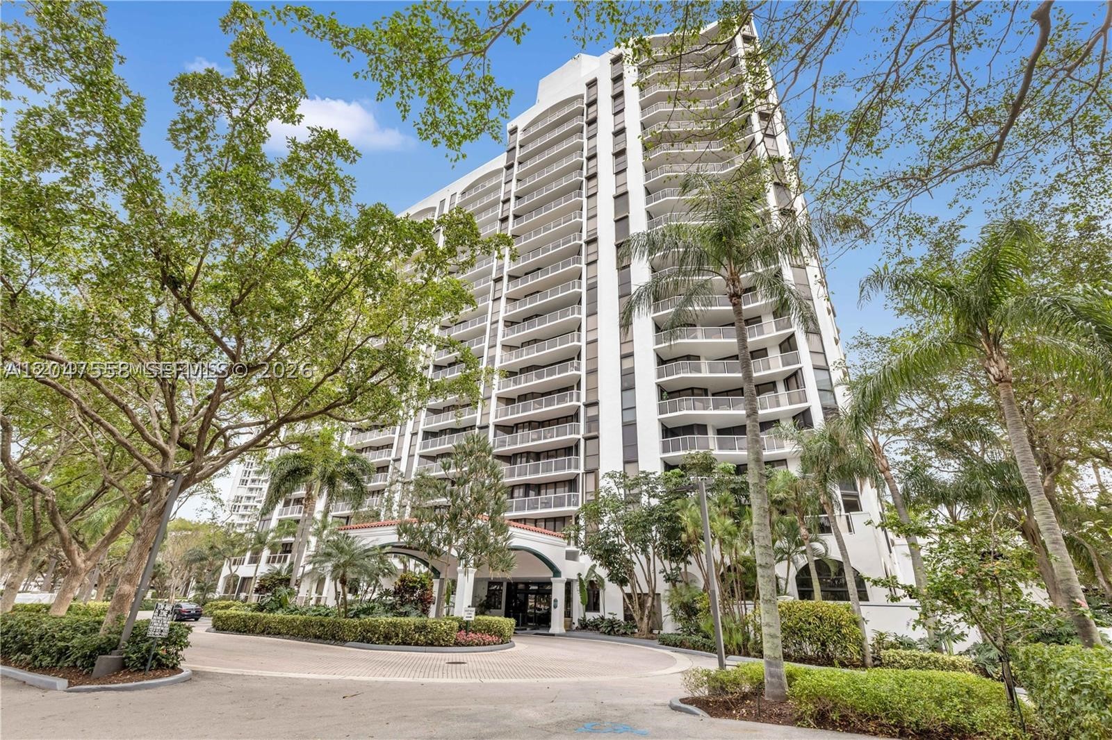 3640 Yacht Club Dr #1903, Aventura FL 33180
