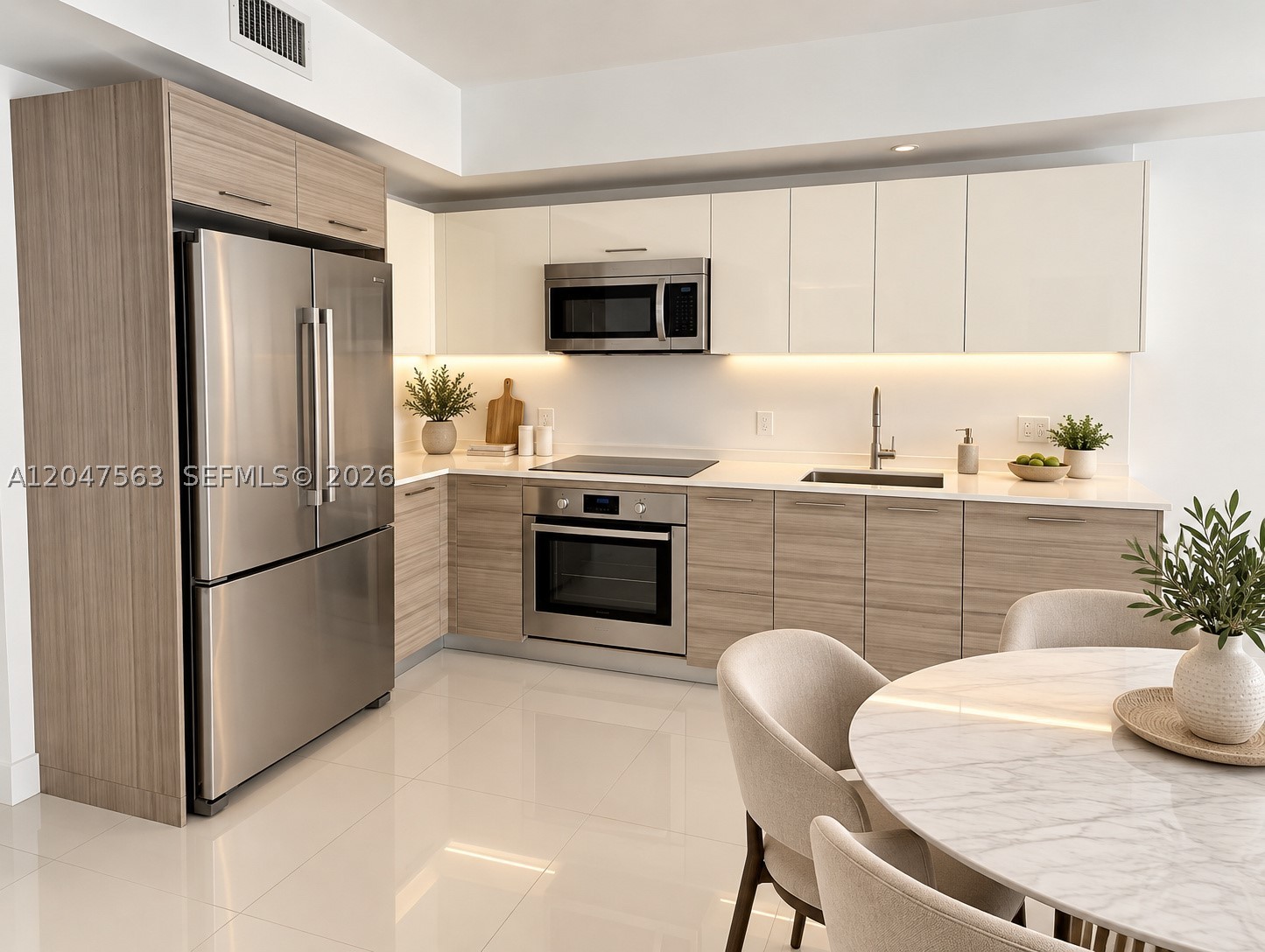 1300 Brickell Bay Dr #1110, Miami FL 33131