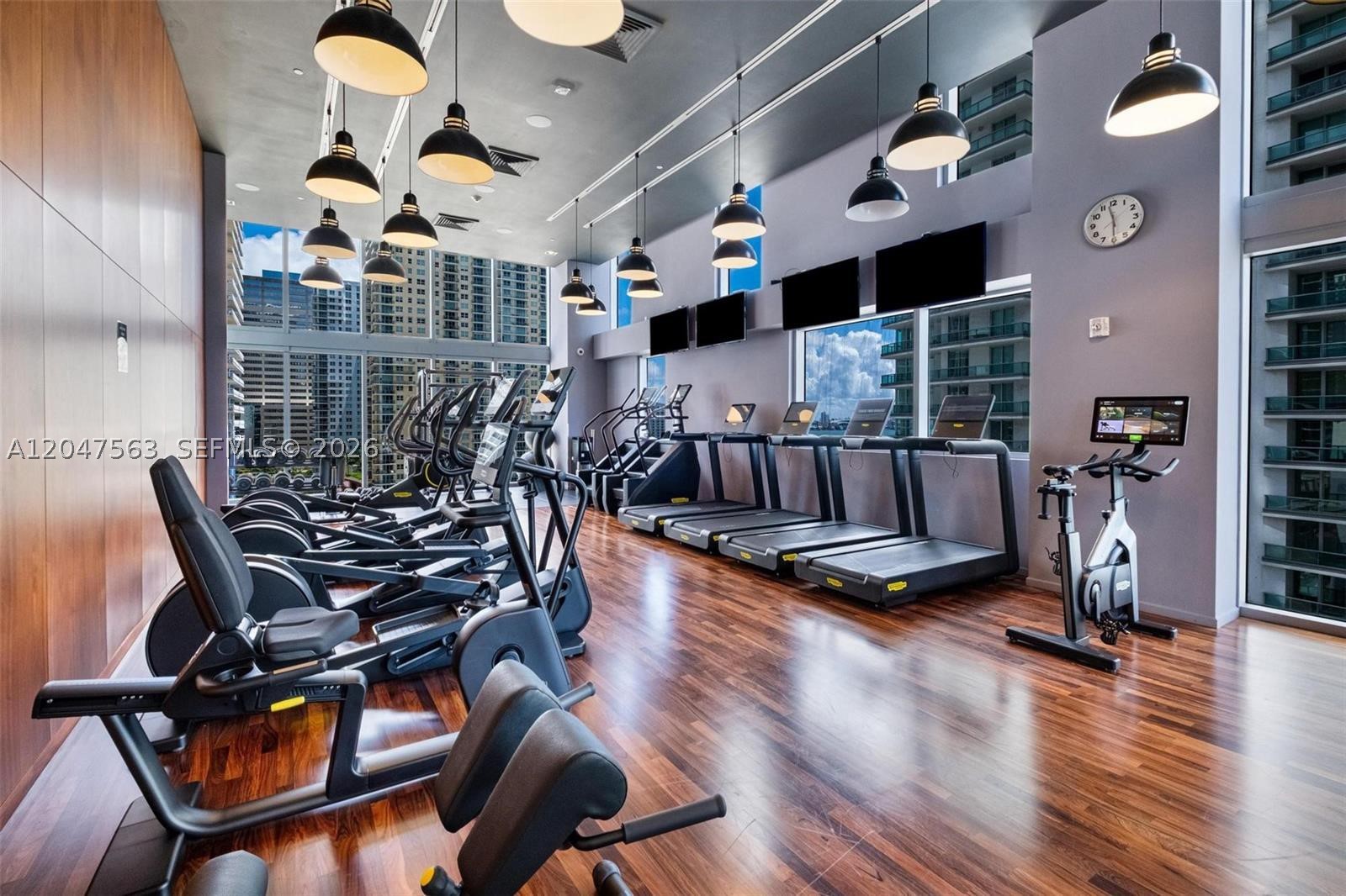 1300 Brickell Bay Dr #1110, Miami FL 33131