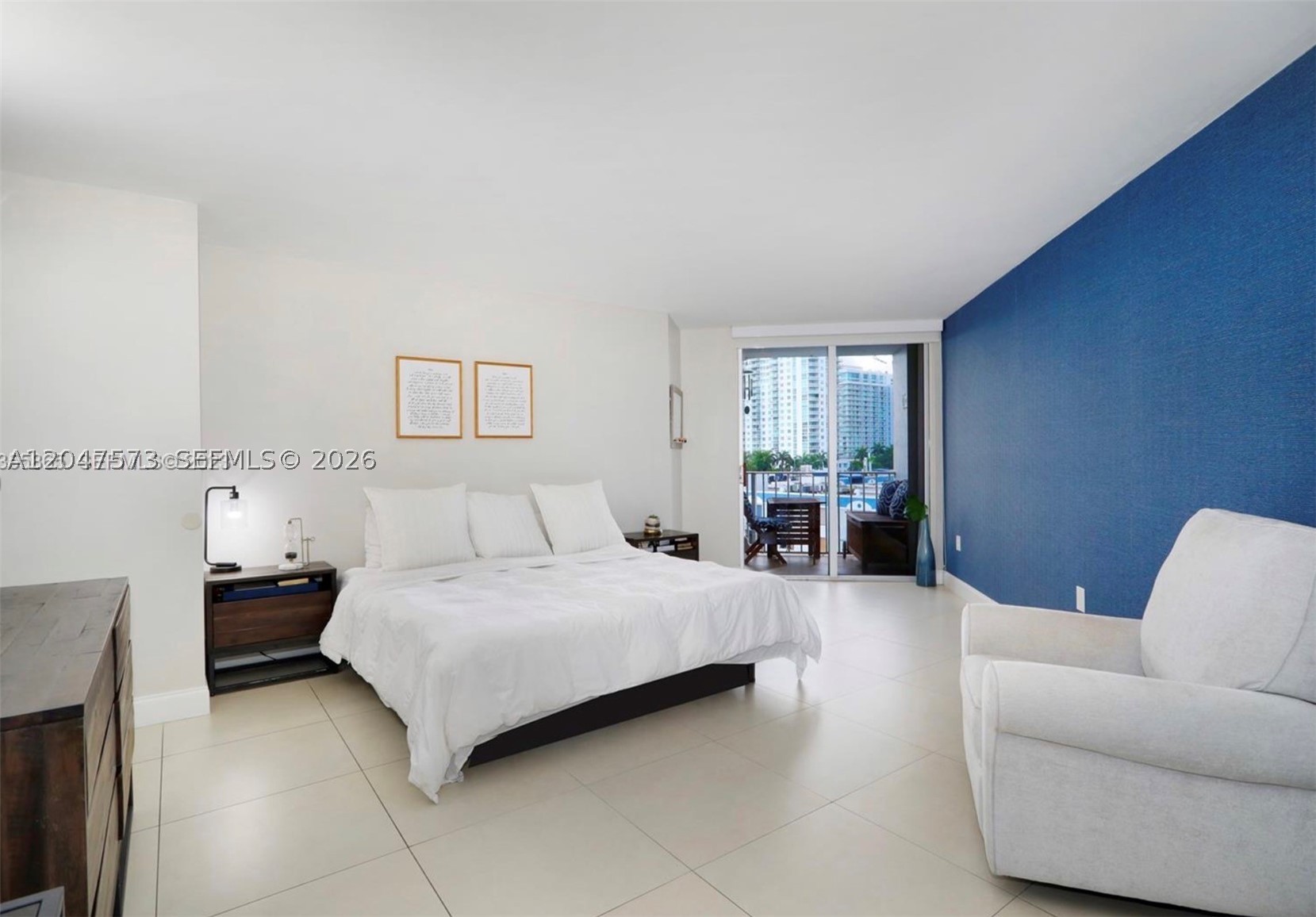 1700 NW N River Dr #804, Miami FL 33125