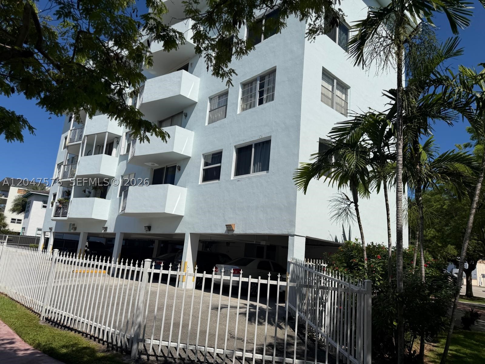 1990 Marseille Dr #303, Miami Beach FL 33141
