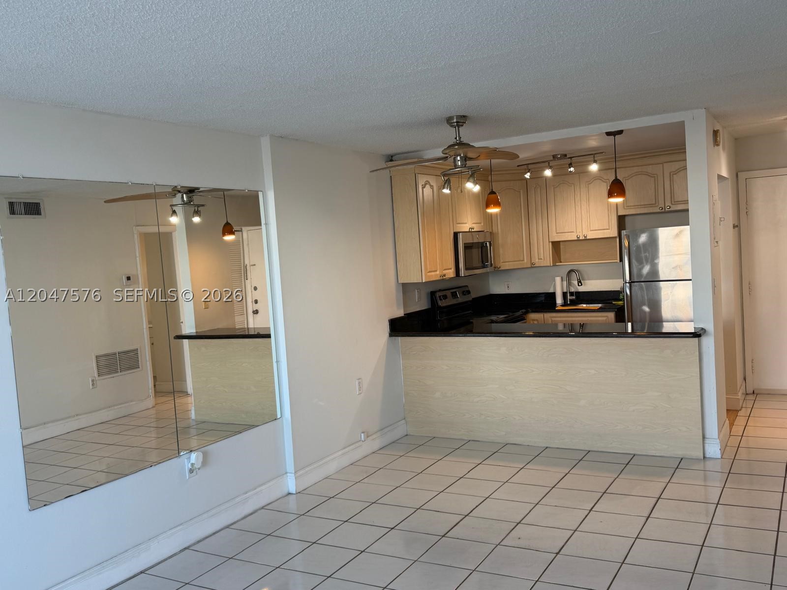 1990 Marseille Dr #303, Miami Beach FL 33141
