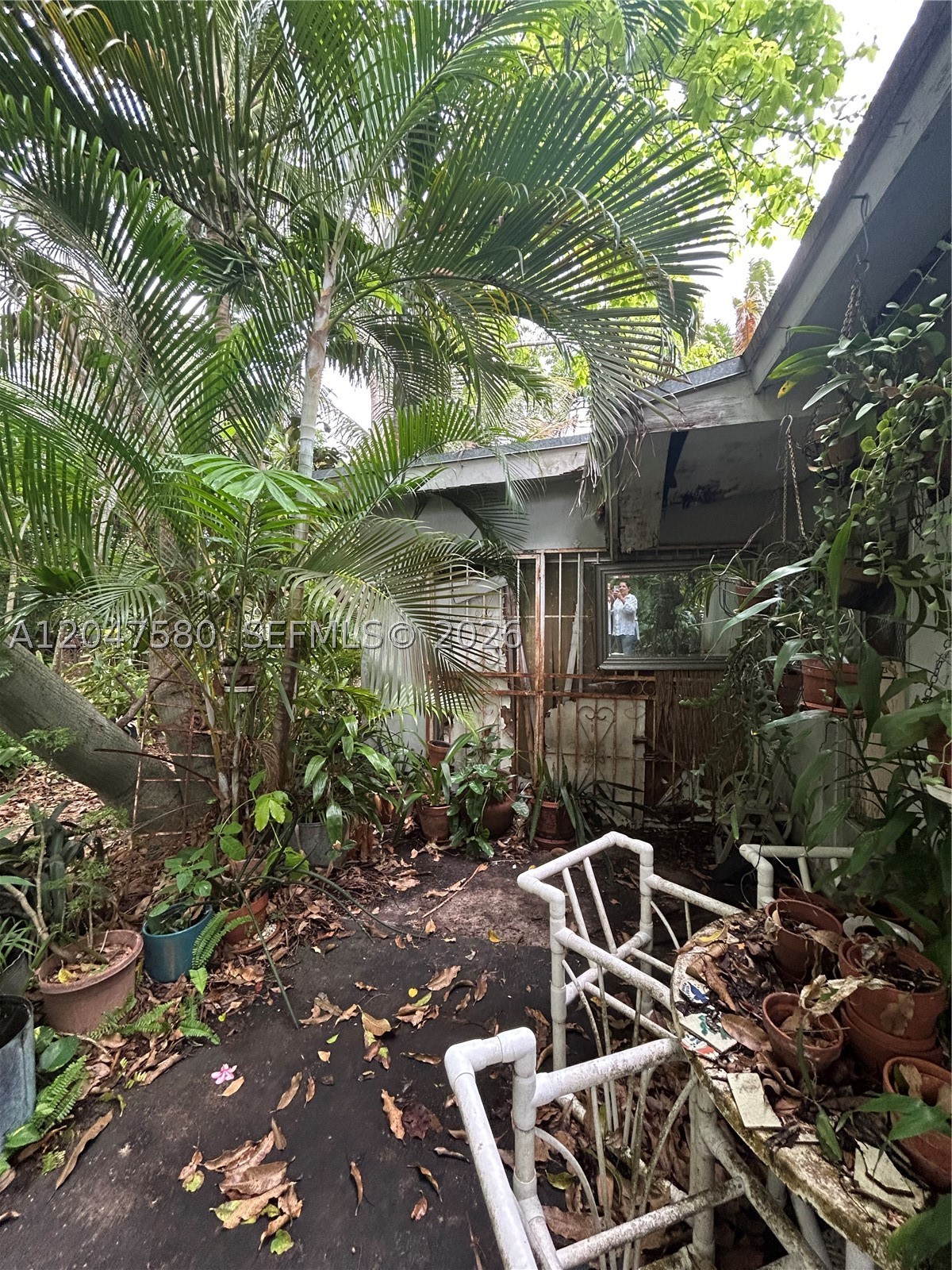 8285 SW 47th St, Miami FL 33155