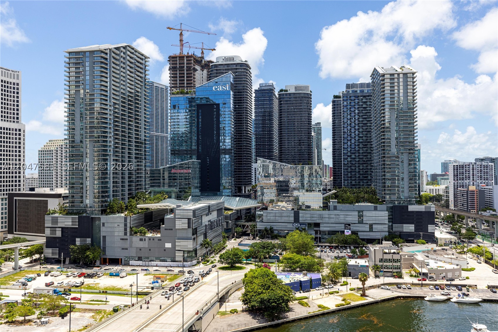 350 S Miami Ave #2108, Miami FL 33130
