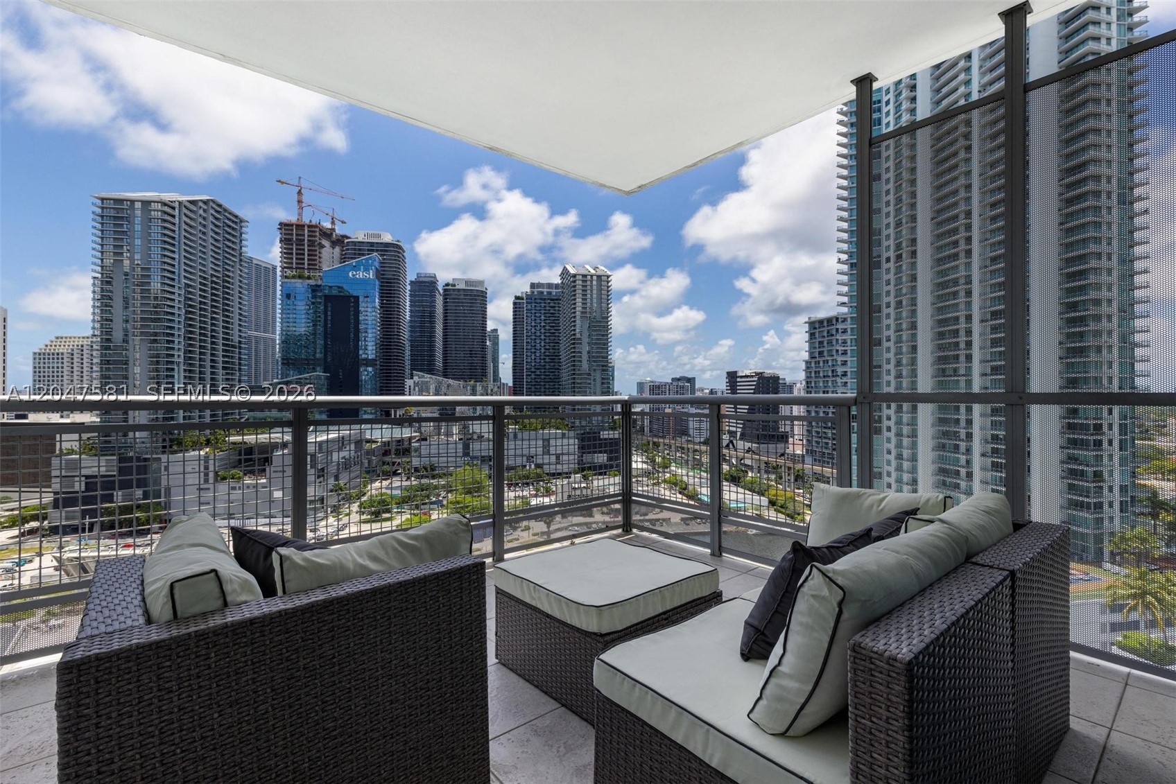 350 S Miami Ave #2108, Miami FL 33130