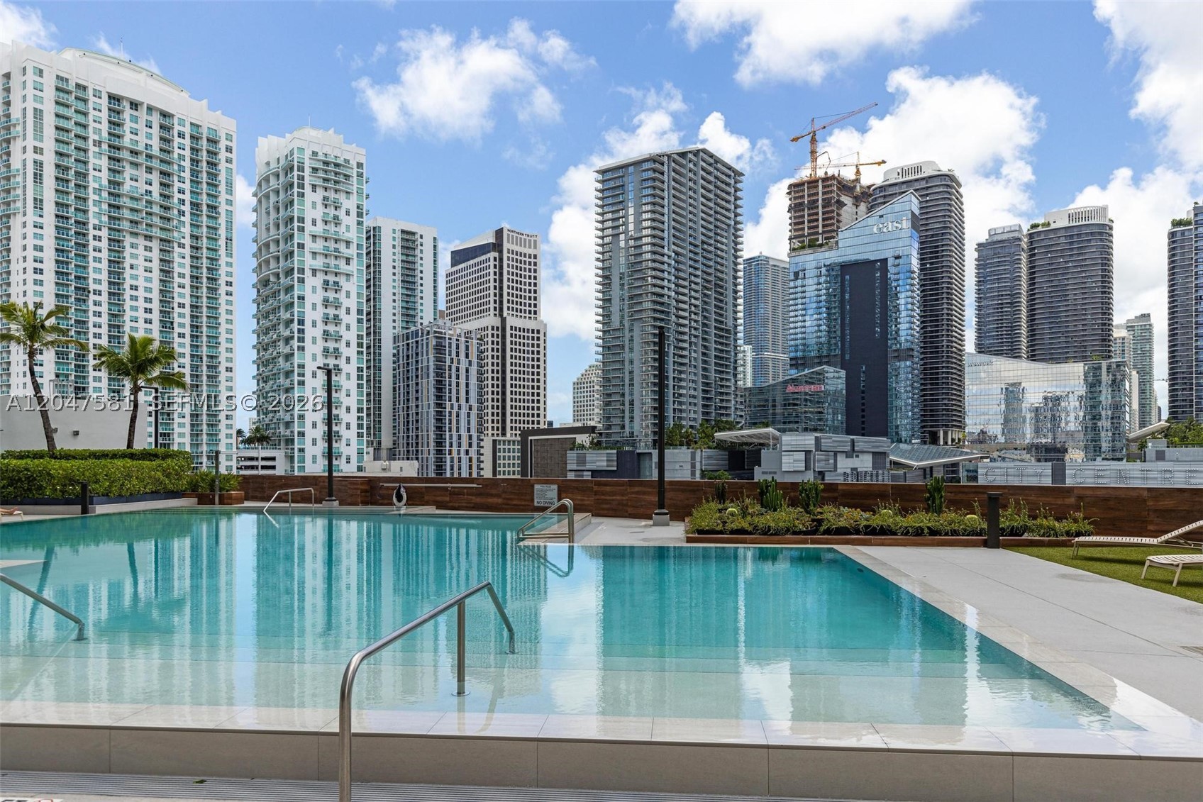 350 S Miami Ave #2108, Miami FL 33130