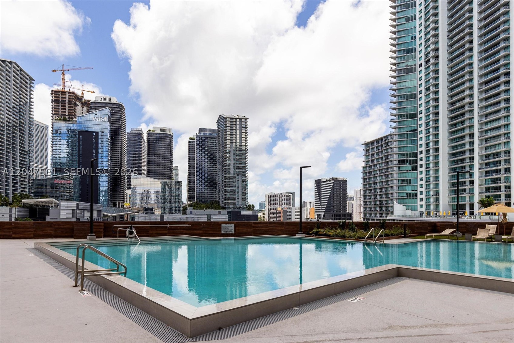 350 S Miami Ave #2108, Miami FL 33130