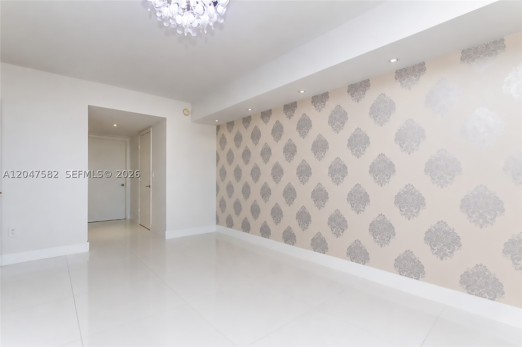 17201 Collins Ave #1807, Sunny Isles Beach FL 33160