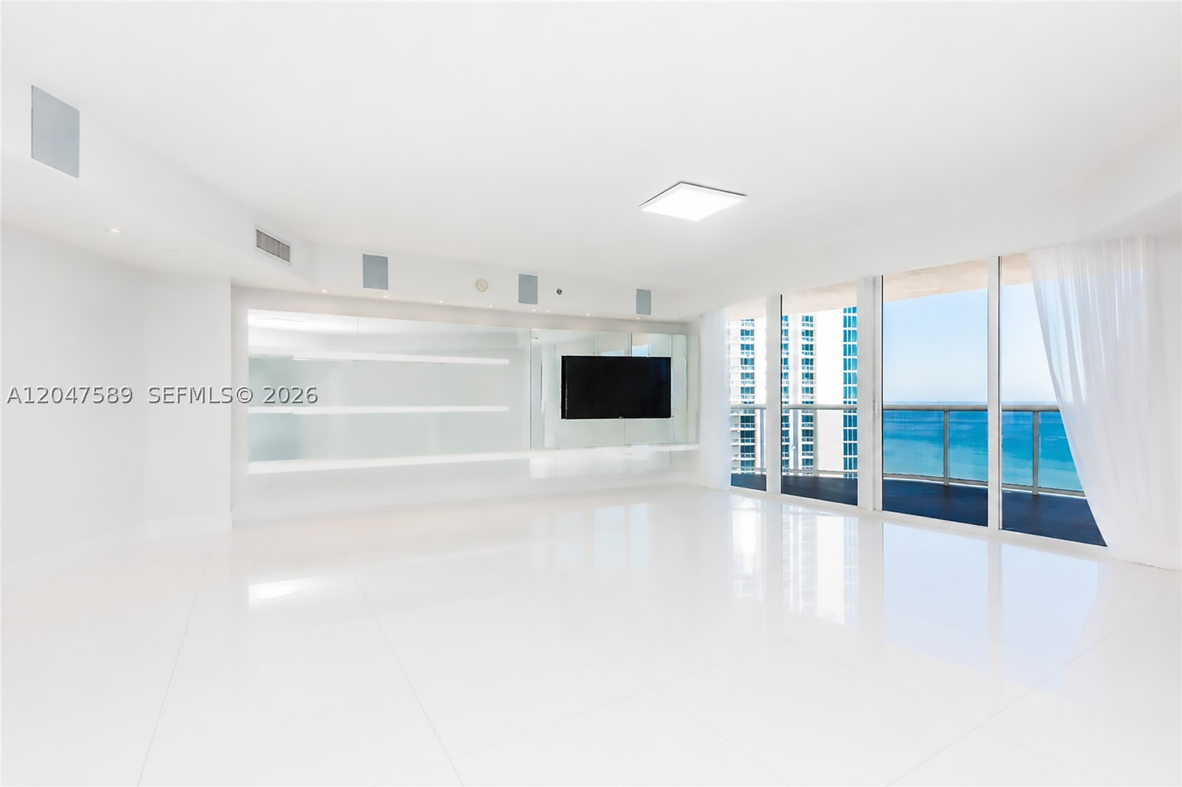 17201 Collins Ave #1807, Sunny Isles Beach FL 33160