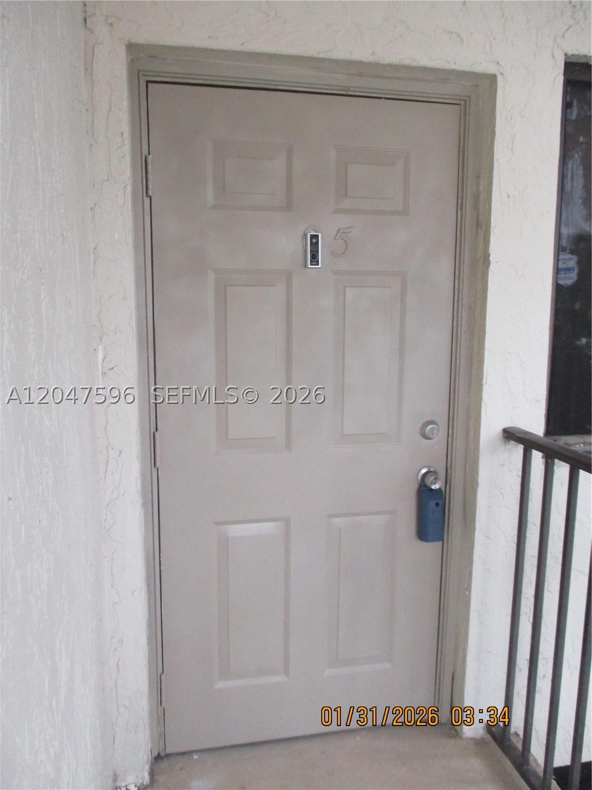 3200 NW 46th St #205, Oakland Park FL 33309