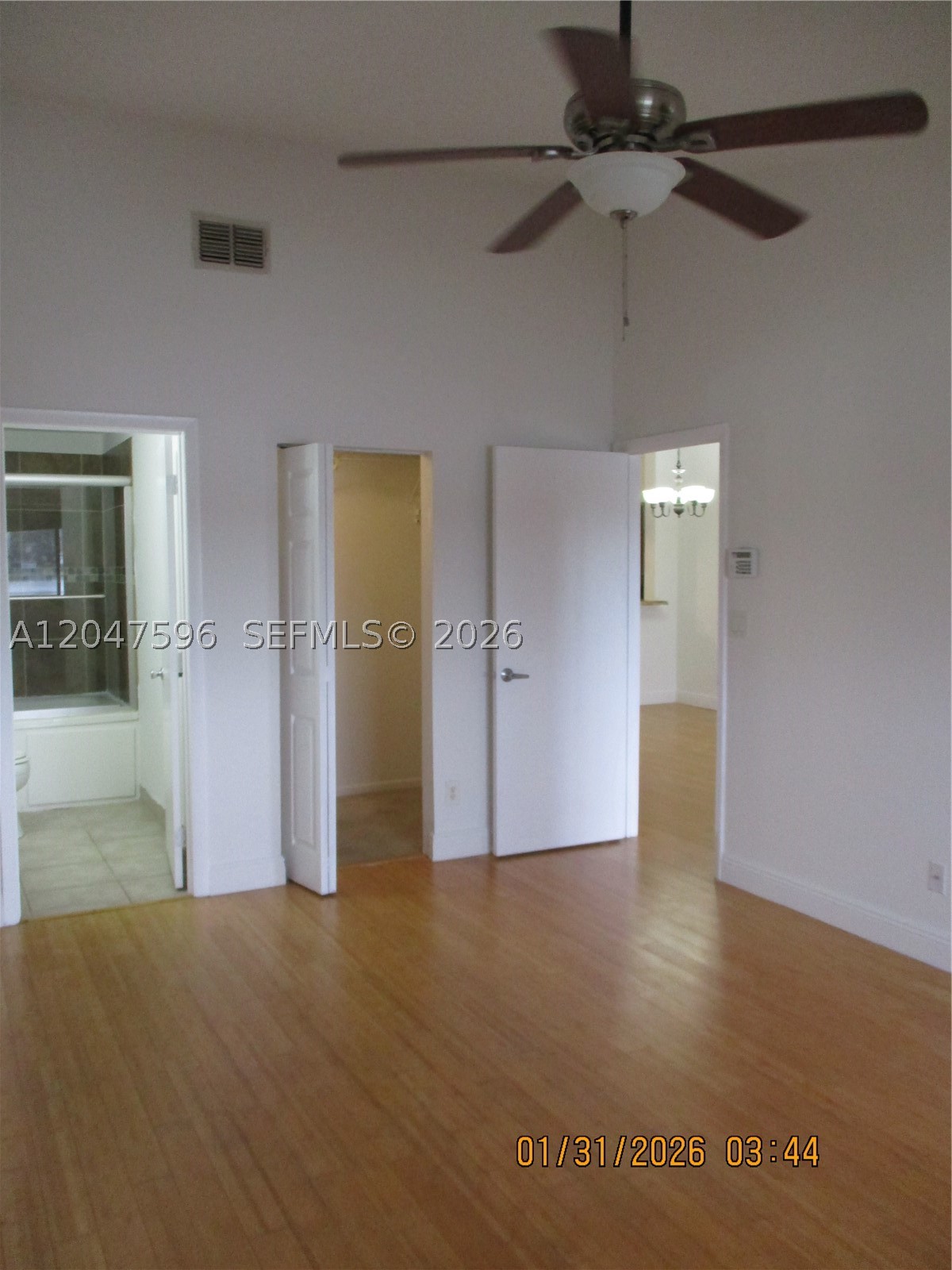 3200 NW 46th St #205, Oakland Park FL 33309