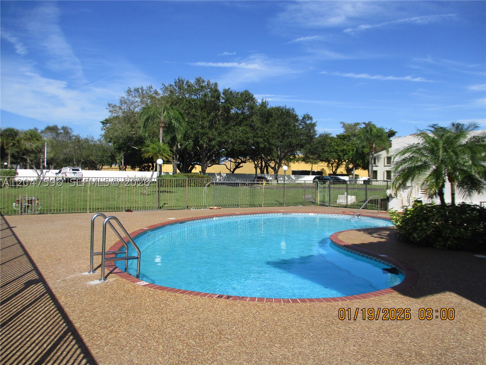 3200 NW 46th St #205, Oakland Park FL 33309