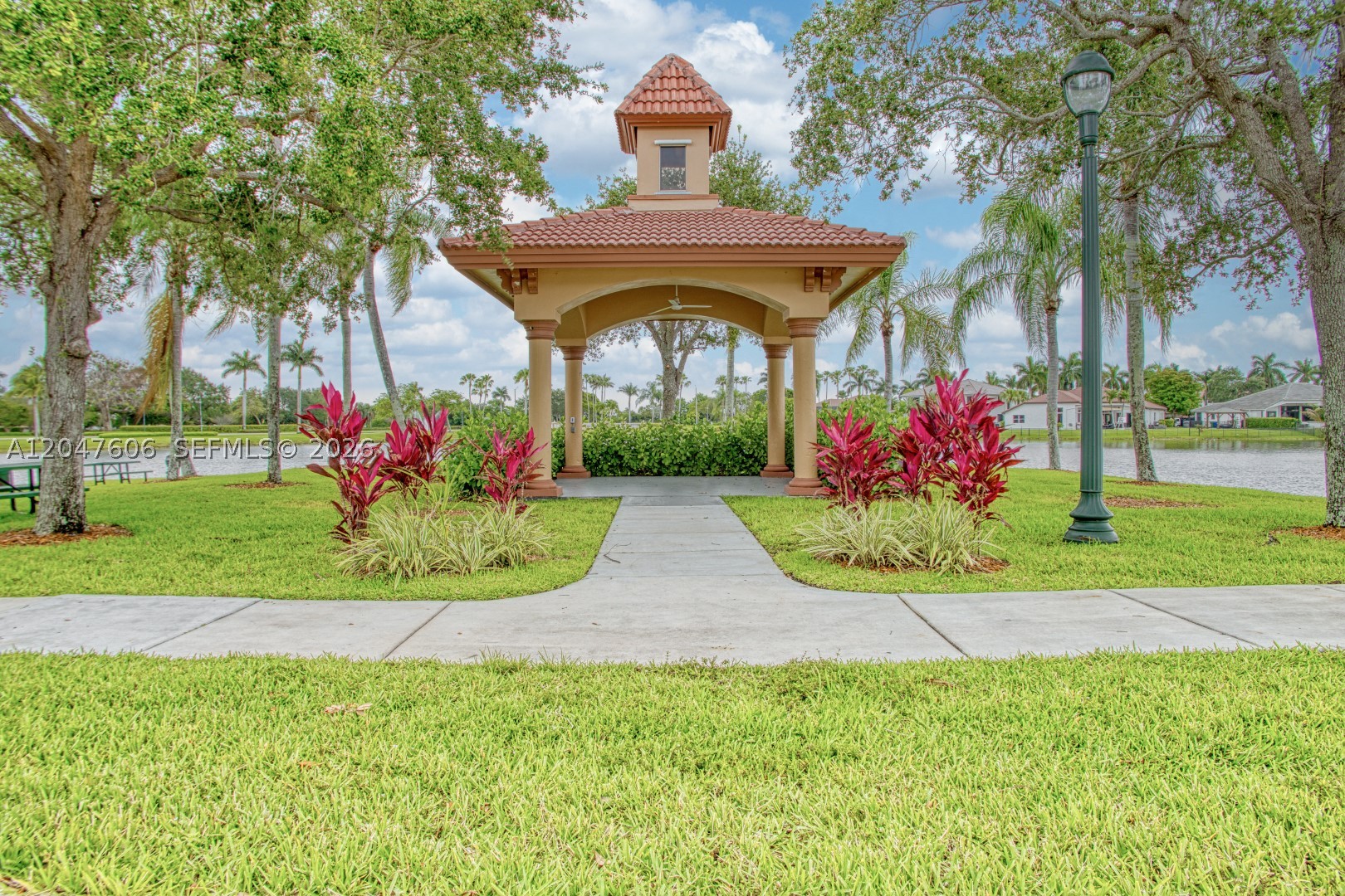 3061 SW 189th Ter, Miramar FL 33029