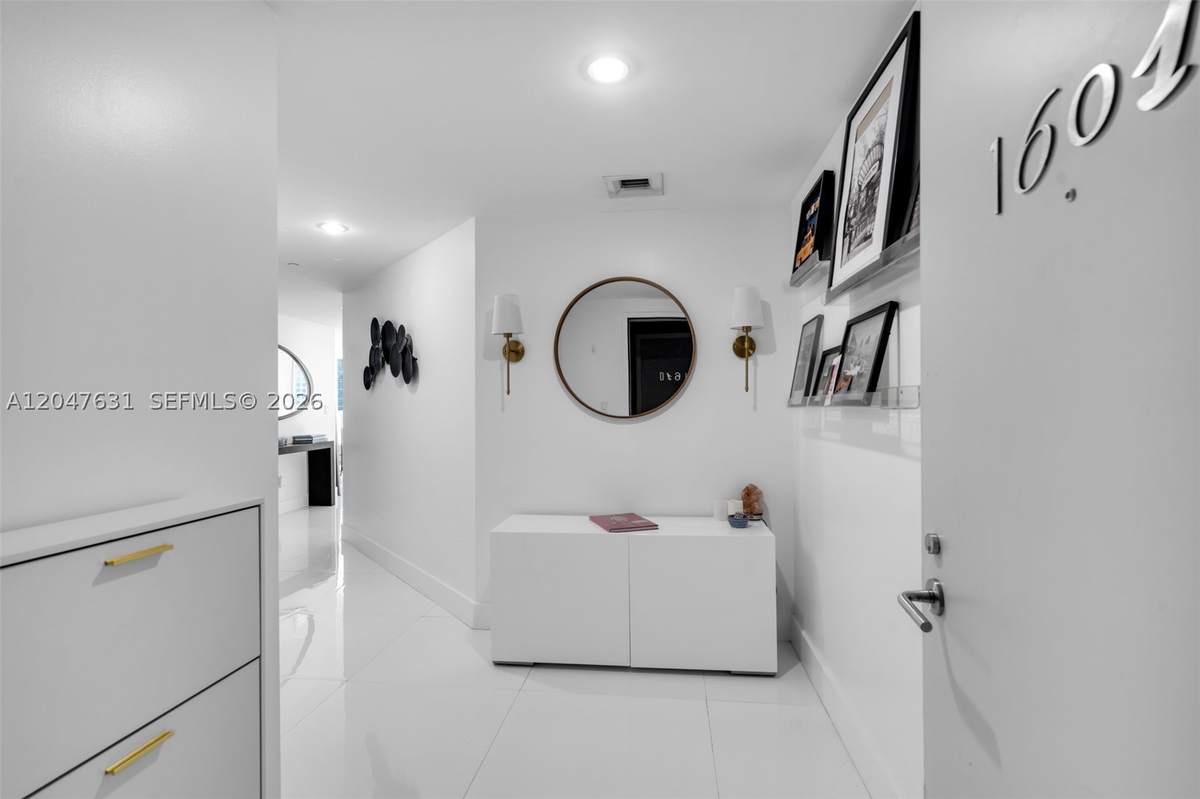 1300 S Miami Ave #1601, Miami FL 33130
