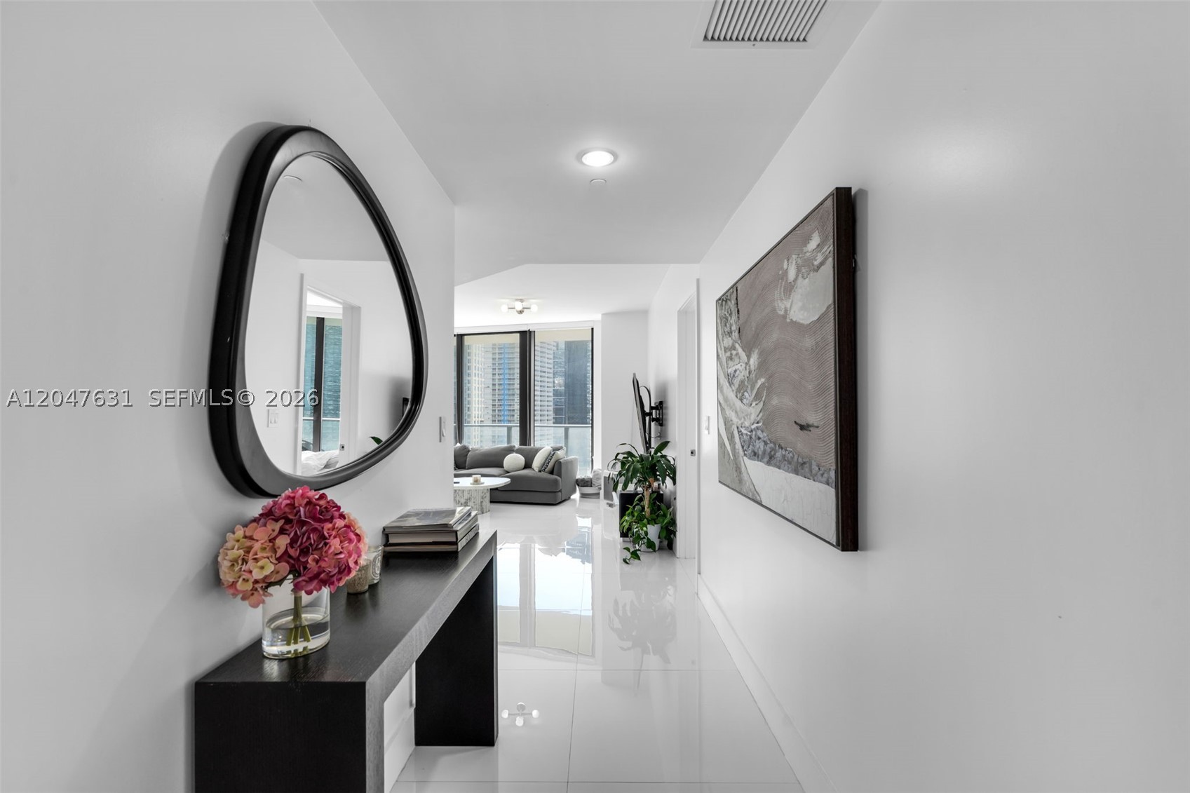 1300 S Miami Ave #1601, Miami FL 33130