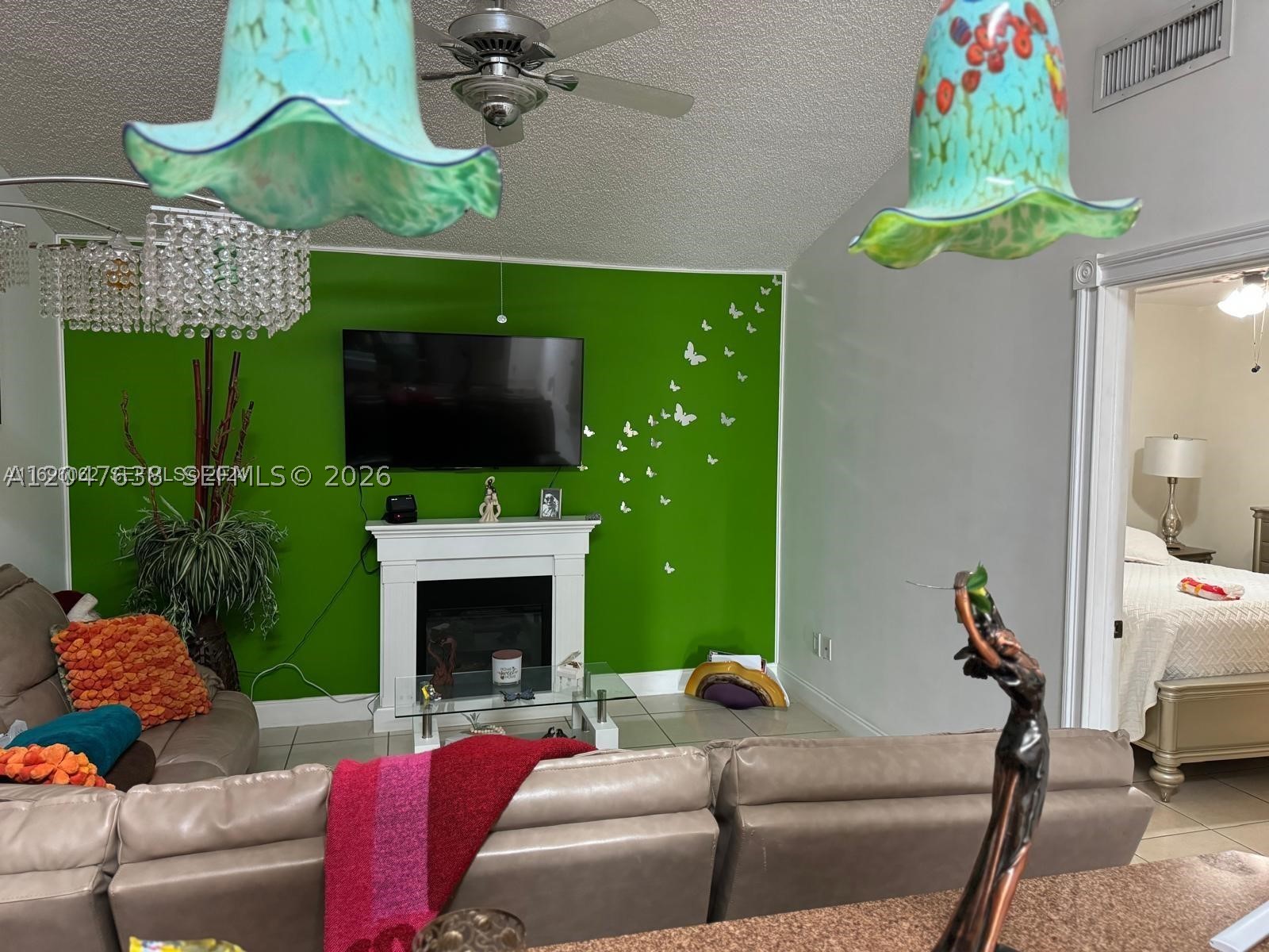 8805 NW 113th St, Hialeah Gardens FL 33018
