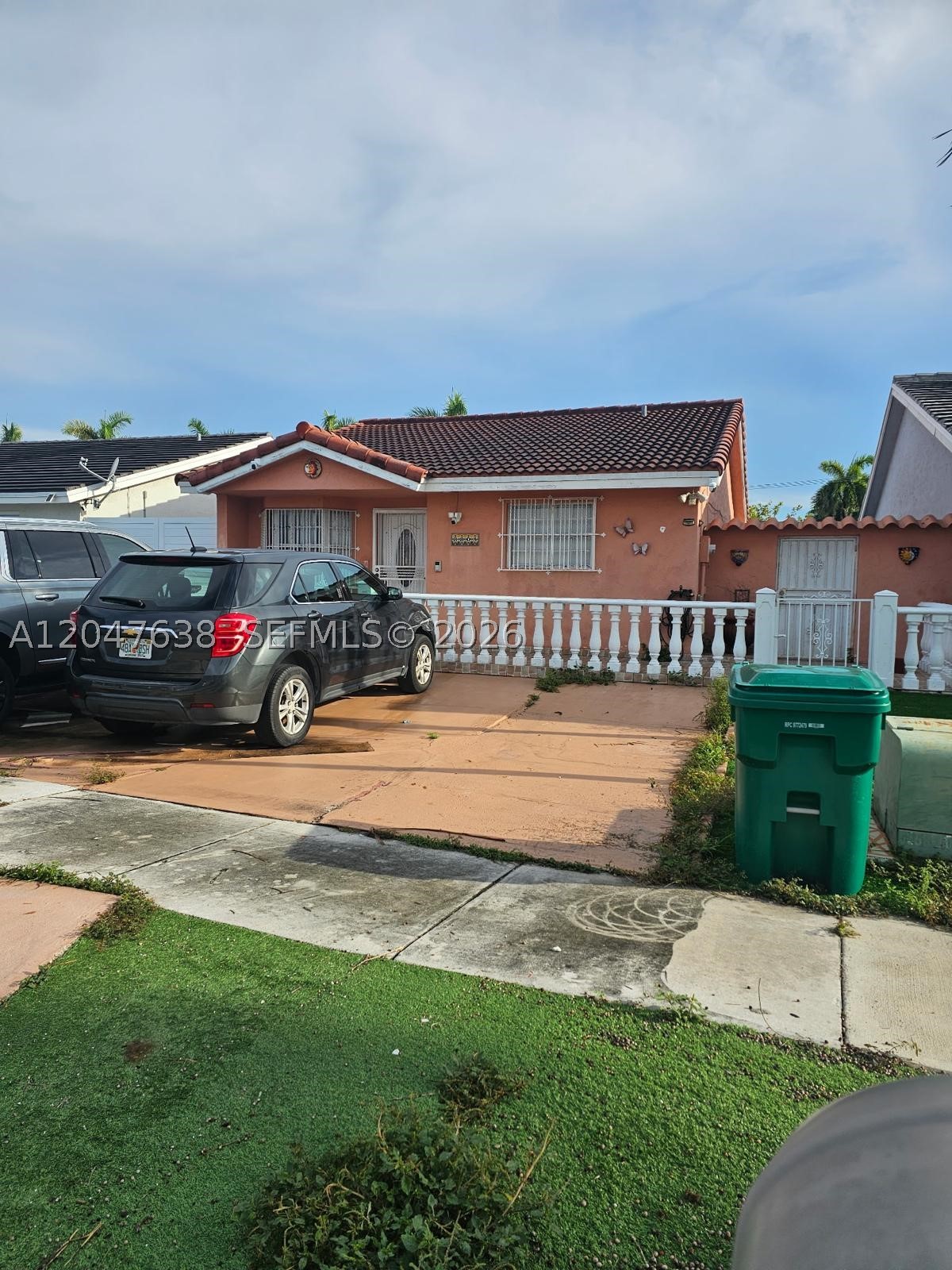 8805 NW 113th St, Hialeah Gardens FL 33018