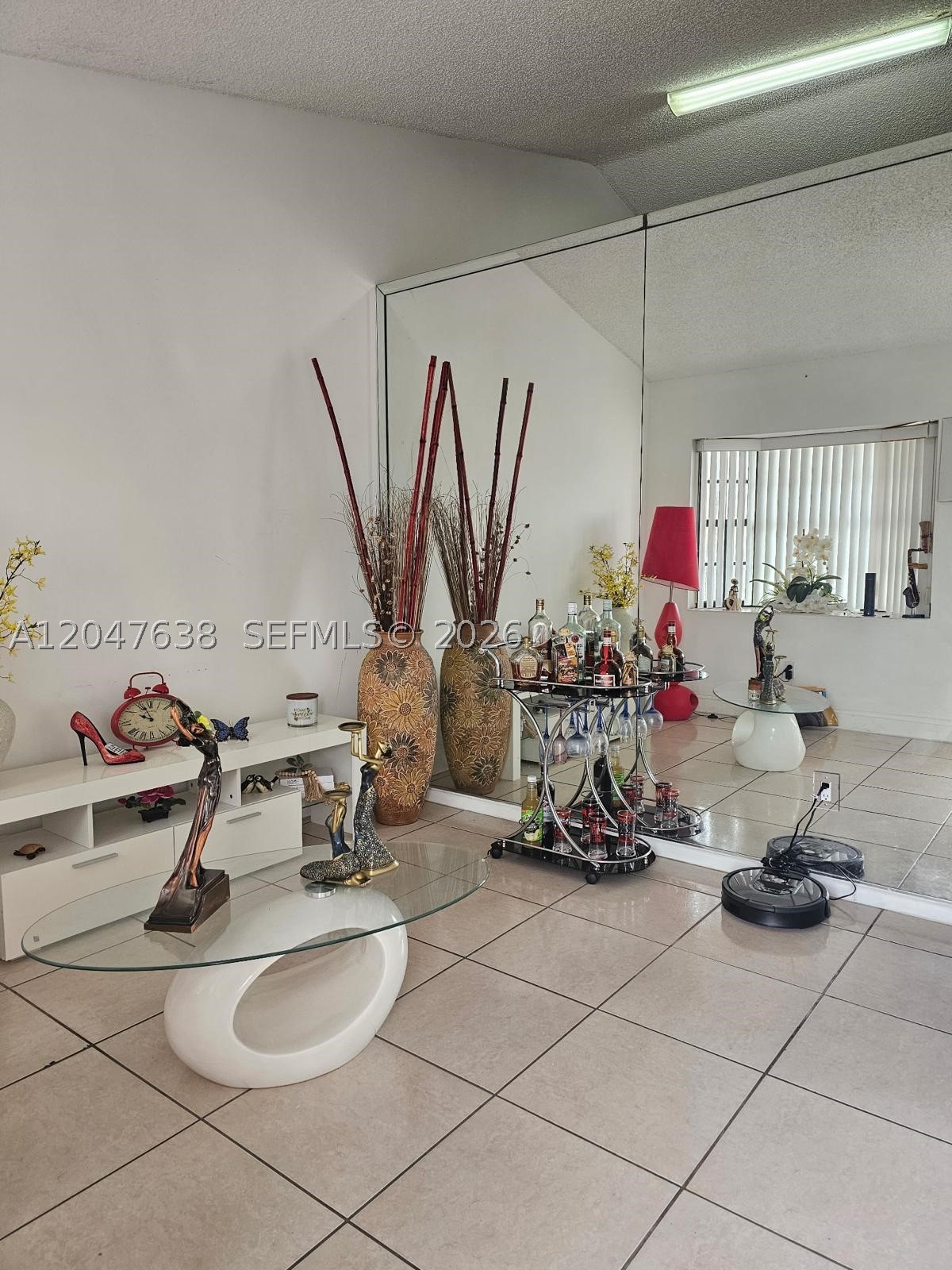 8805 NW 113th St, Hialeah Gardens FL 33018