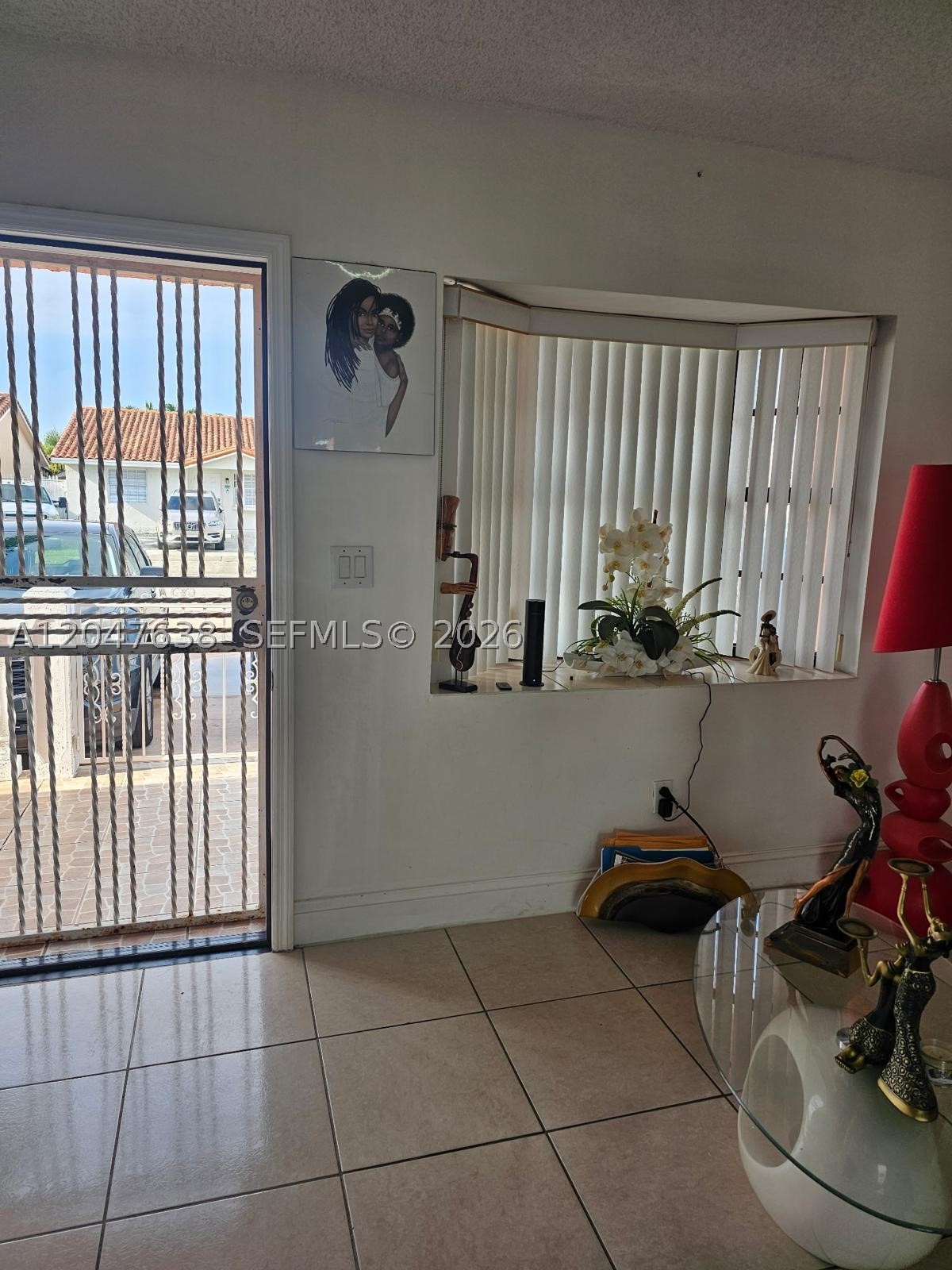 8805 NW 113th St, Hialeah Gardens FL 33018