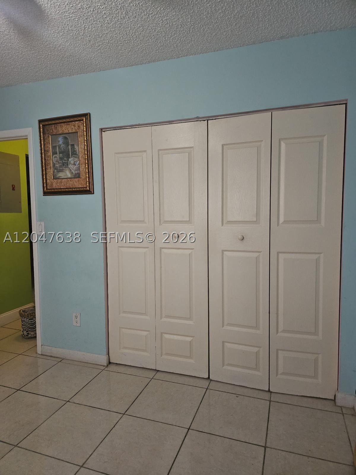8805 NW 113th St, Hialeah Gardens FL 33018
