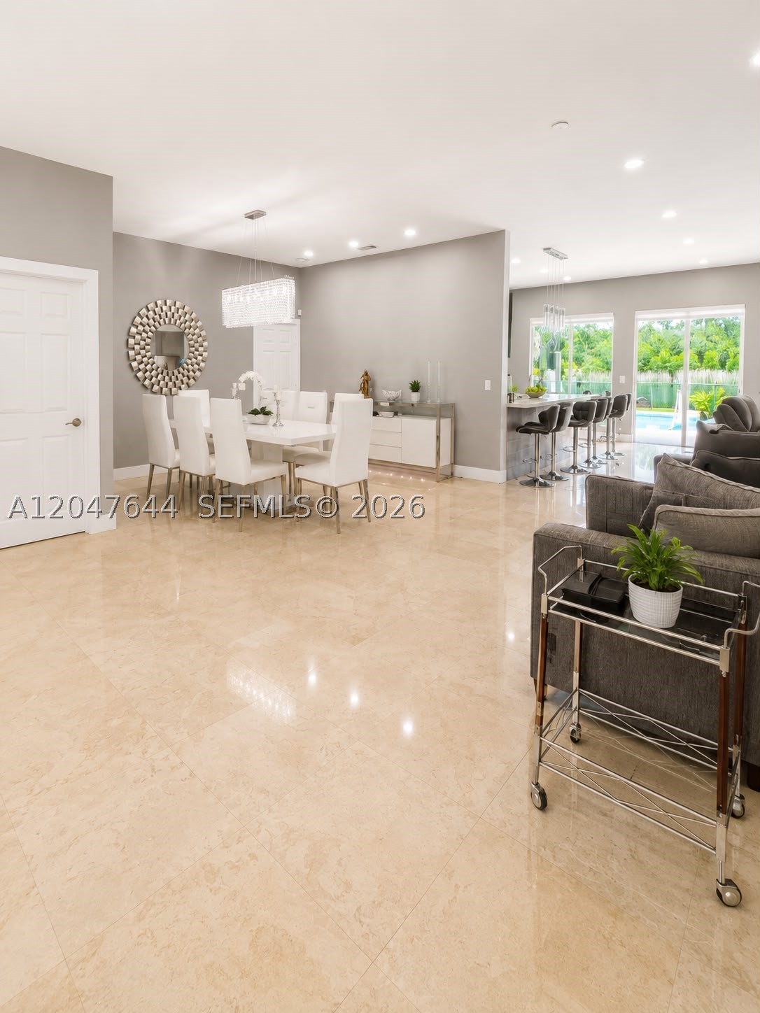 1437 SE 22nd Ln, Homestead FL 33035