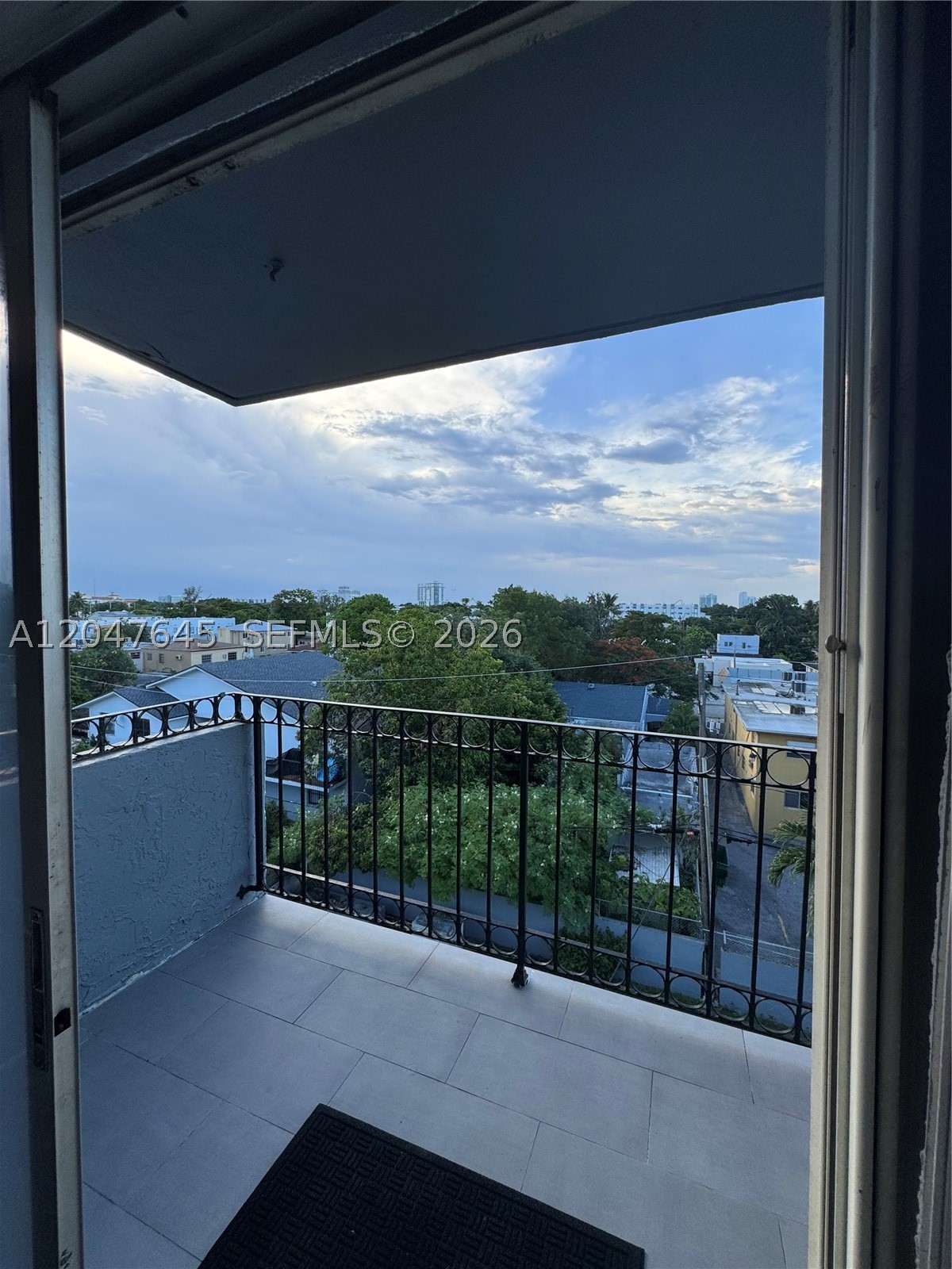 1933 SW 7th St #504, Miami FL 33135