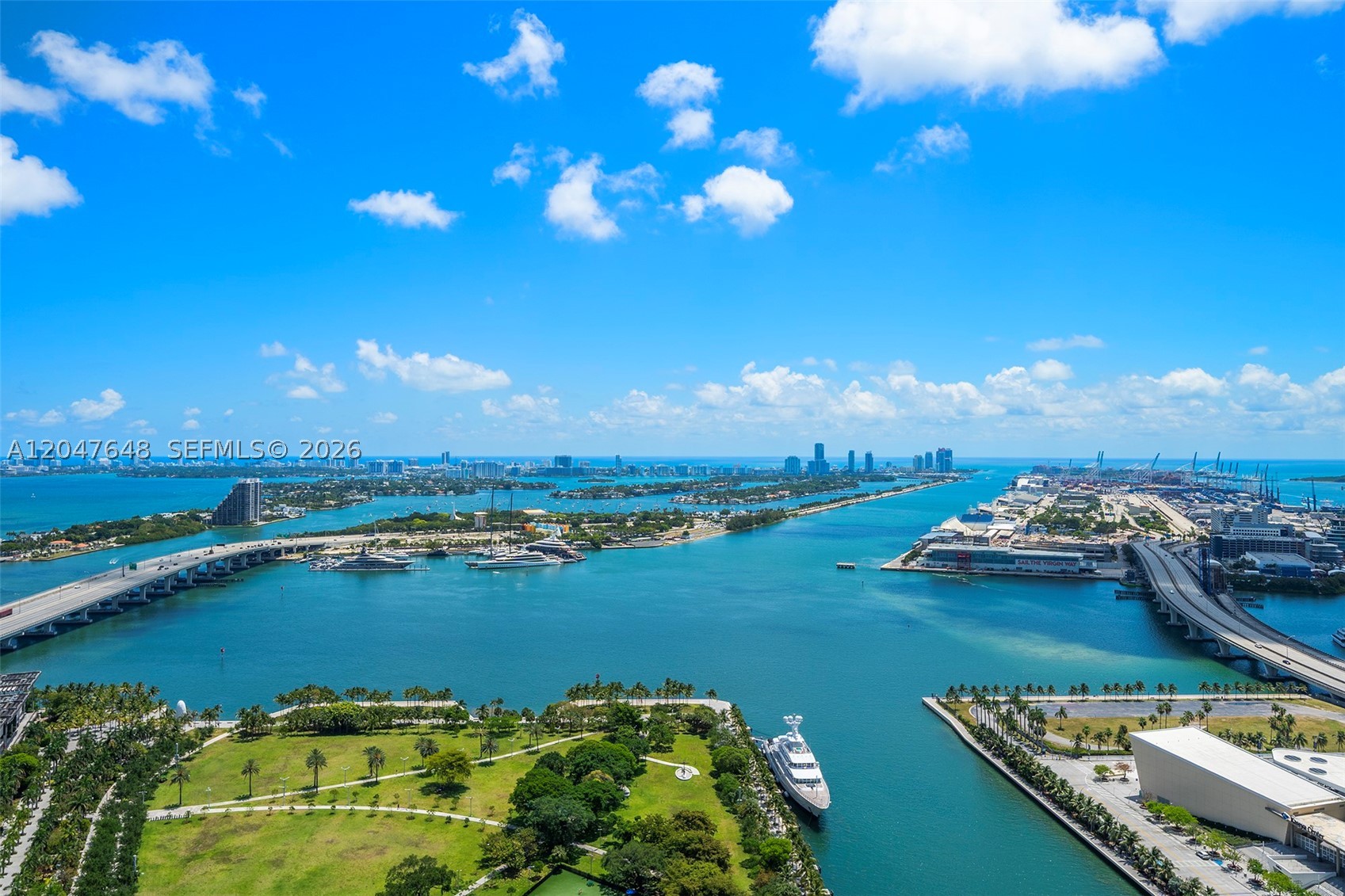 900 Biscayne Blvd #4202, Miami FL 33132